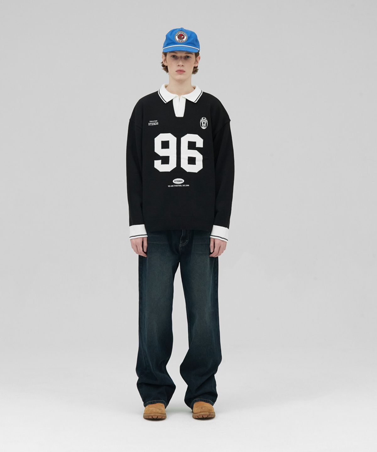 스탠즈(STENDS) [M~4XL] 풋볼 카라 배색 니트_블랙