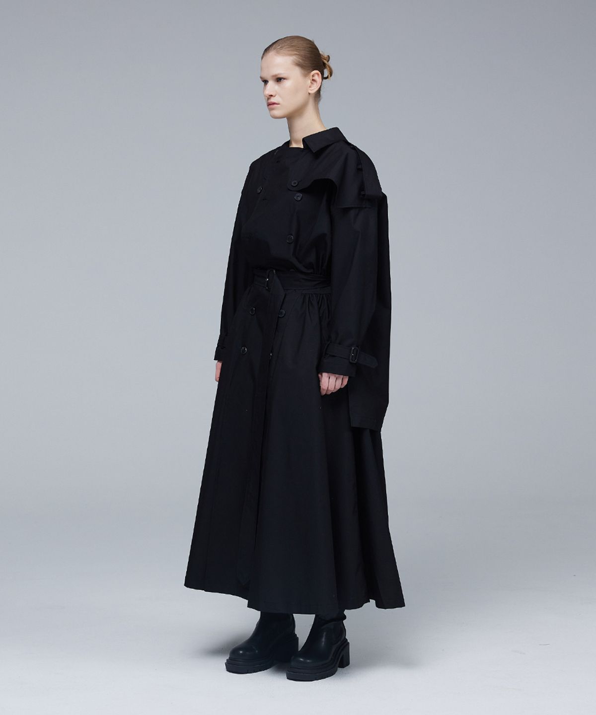 므아므(MMAM) Signature double button trench coat