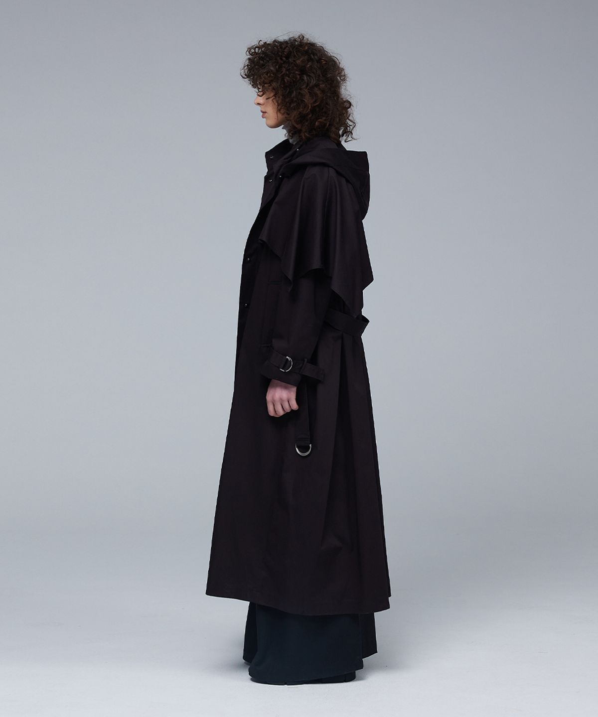 므아므(MMAM) Back pleats long trench coat