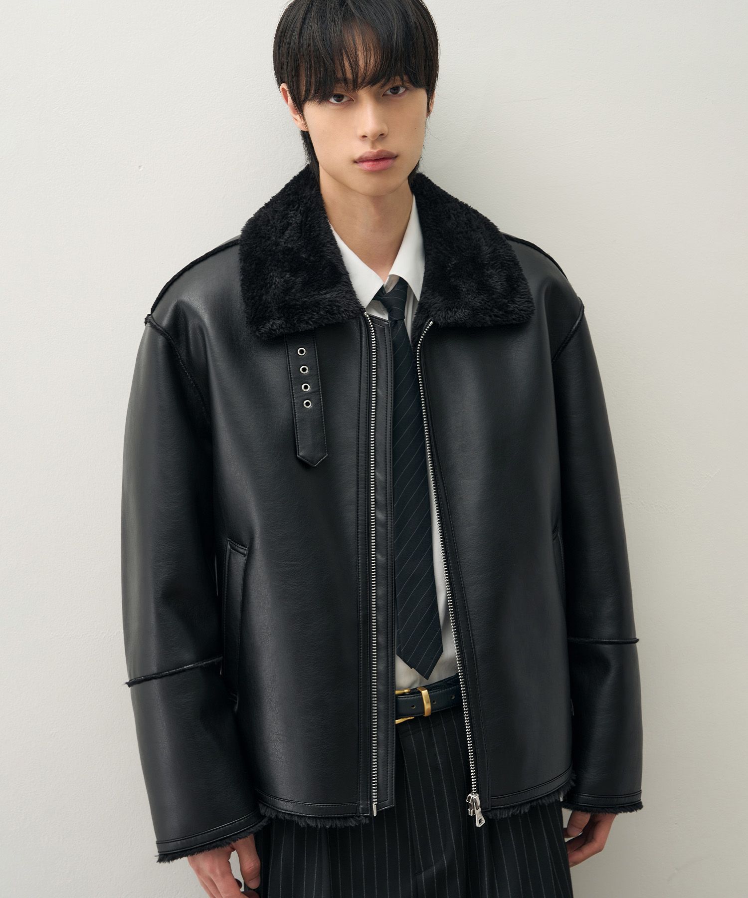 MUSINSA | DRAW FIT Oversized Line Mustang Jacket [BLACK]