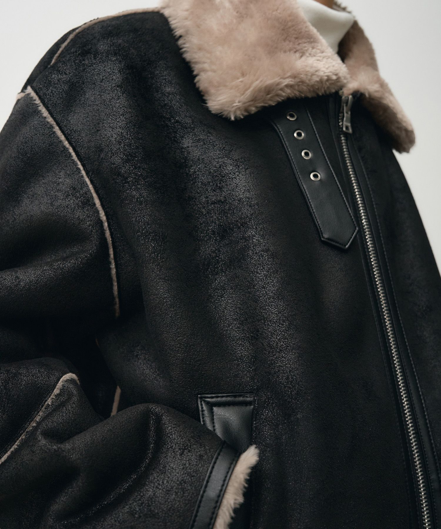 MUSINSA | DRAW FIT Oversized Suede Line Mustang Jacket [BLACK]