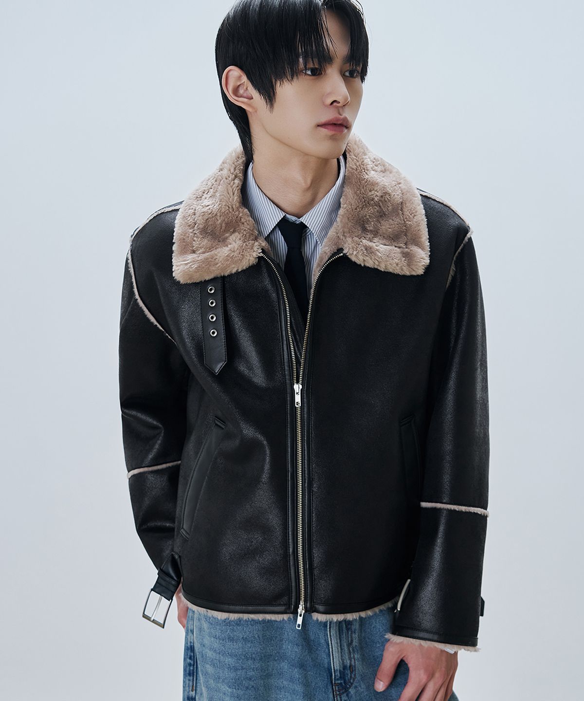 드로우핏(DRAW FIT) 오버사이즈 스웨이드 라인 무스탕 자켓 [BLACK]