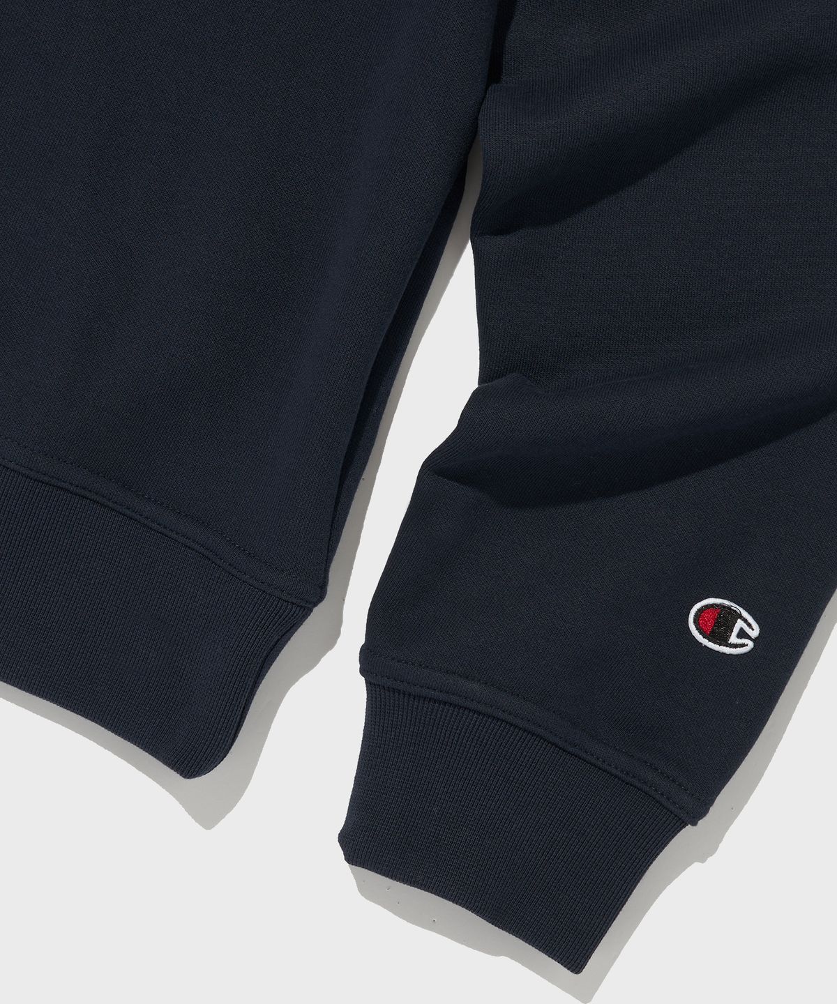 챔피온(CHAMPION) 빅 스크립트 로고 크루넥 스웨트셔츠 Normal Navy