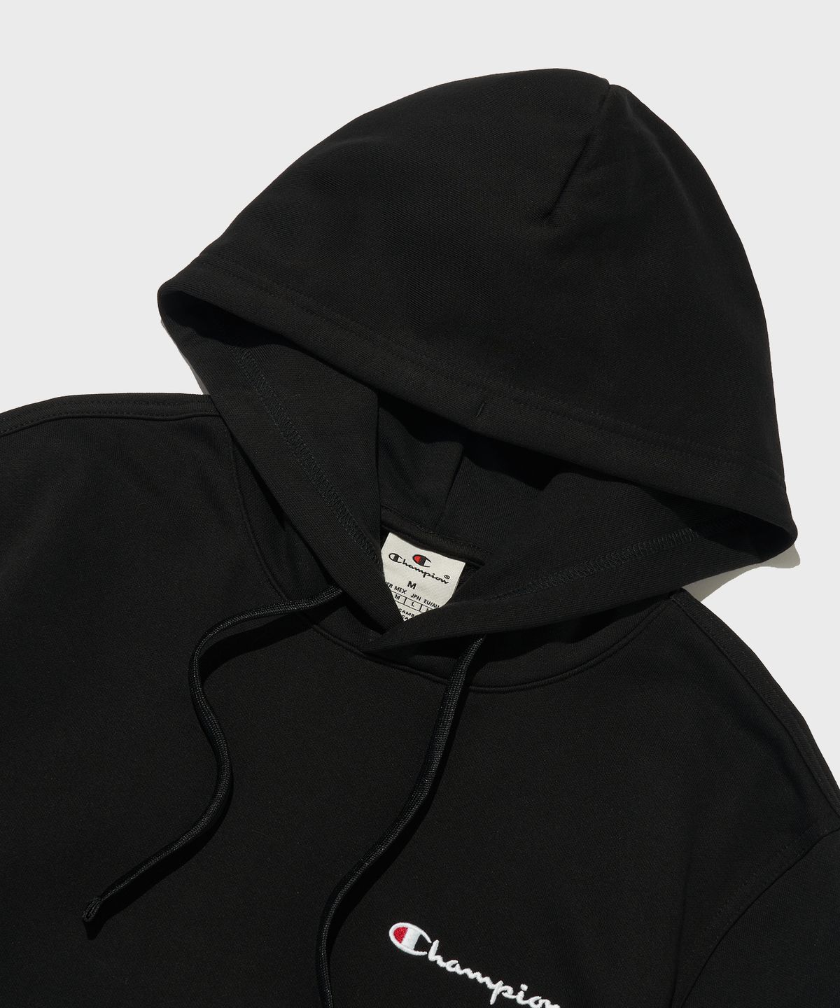 챔피온(CHAMPION) 스몰 스크립트 로고 후드 티셔츠 Black