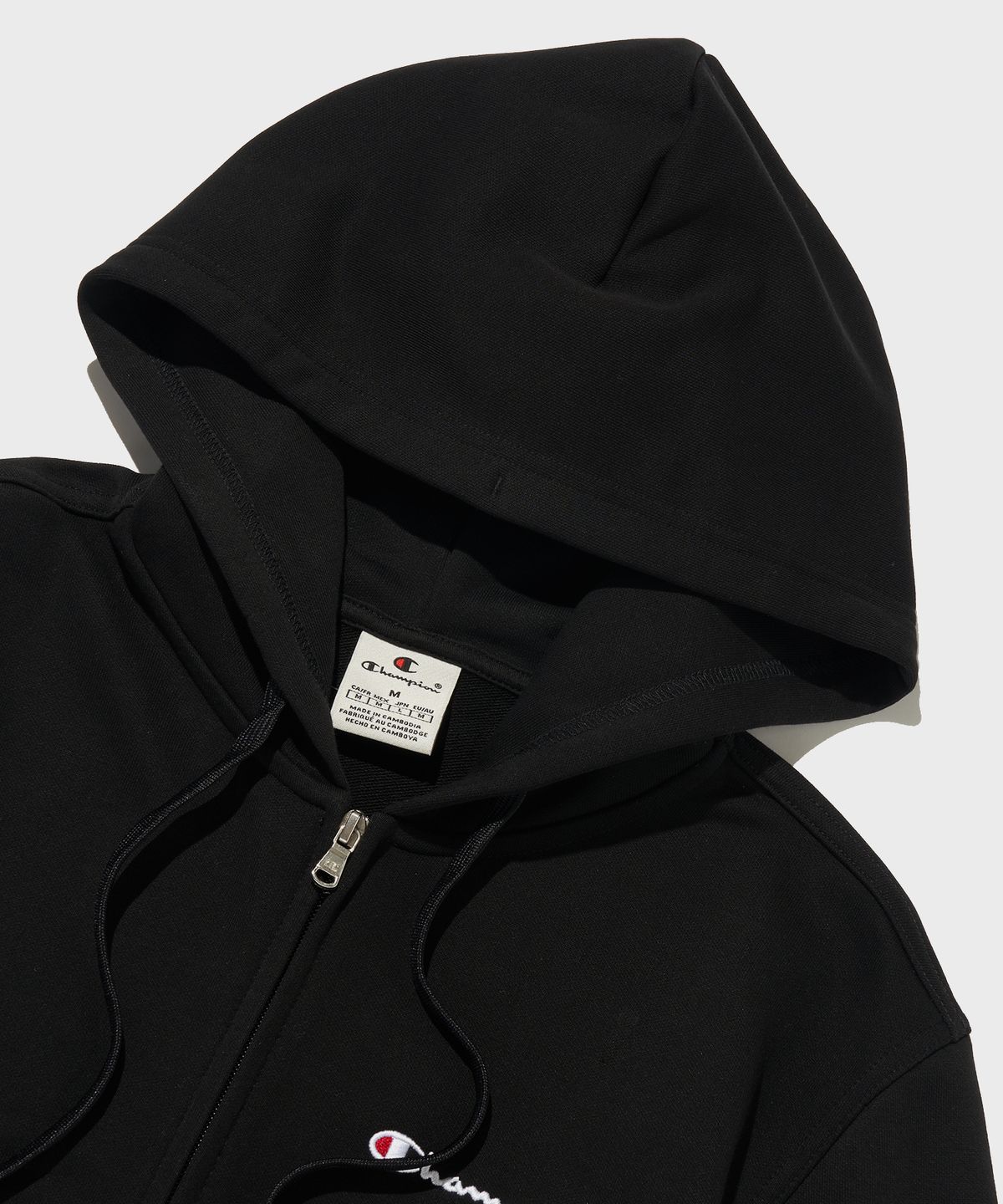챔피온(CHAMPION) 스몰 스크립트 로고 후드 집업 Black