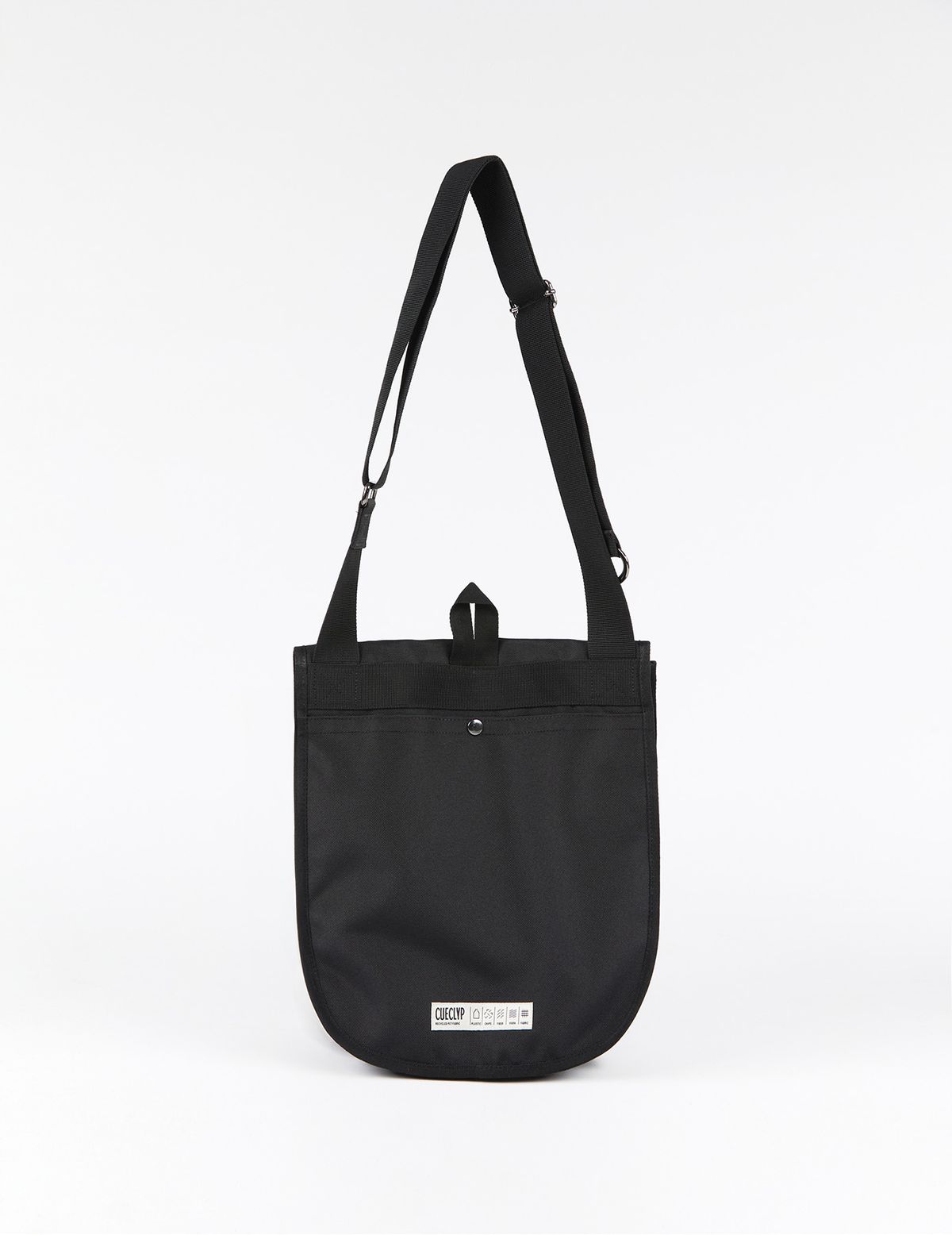 큐클리프(CUECLYP) [HOWOE] Tri-Pocket Messenger Bag _ M (Black)