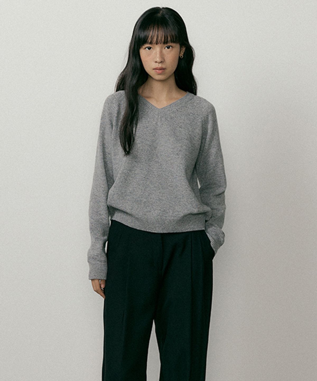 링서울(LINGSEOUL) lambswool v-neck knit-gray