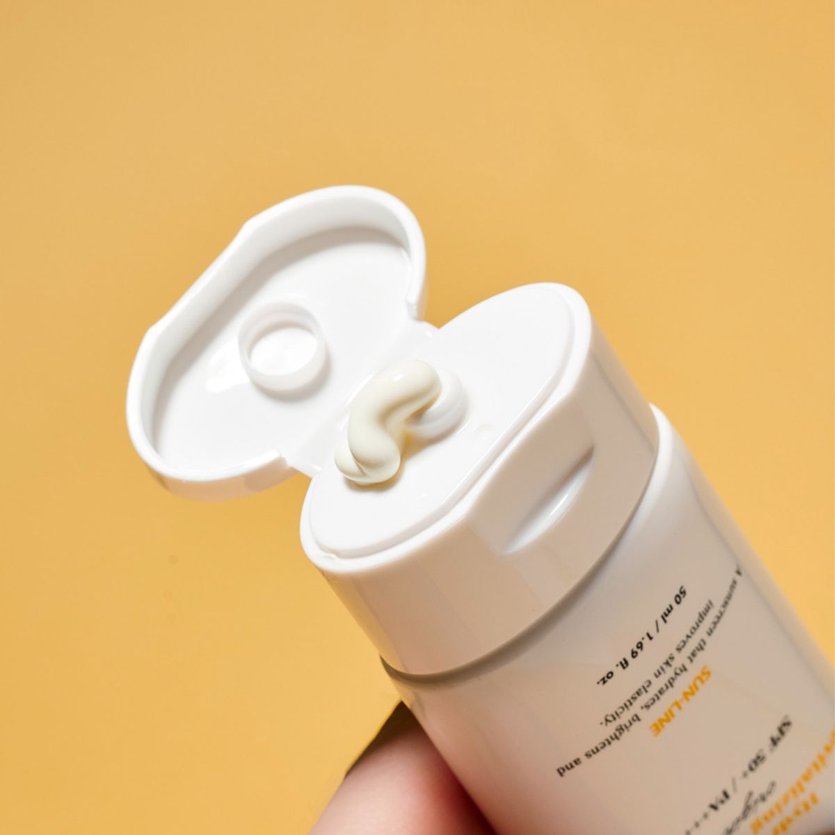 미구하라(MIGUHARA) 하이드로-켈프 리바이탈라이징 선스크린 오리진 SPF50+/PA++++ 50ml