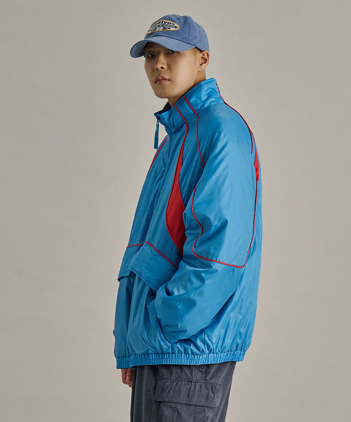 논타입(NONTYPE) DIAGONAL PANELED PIPING JUMPER (BLUE)
