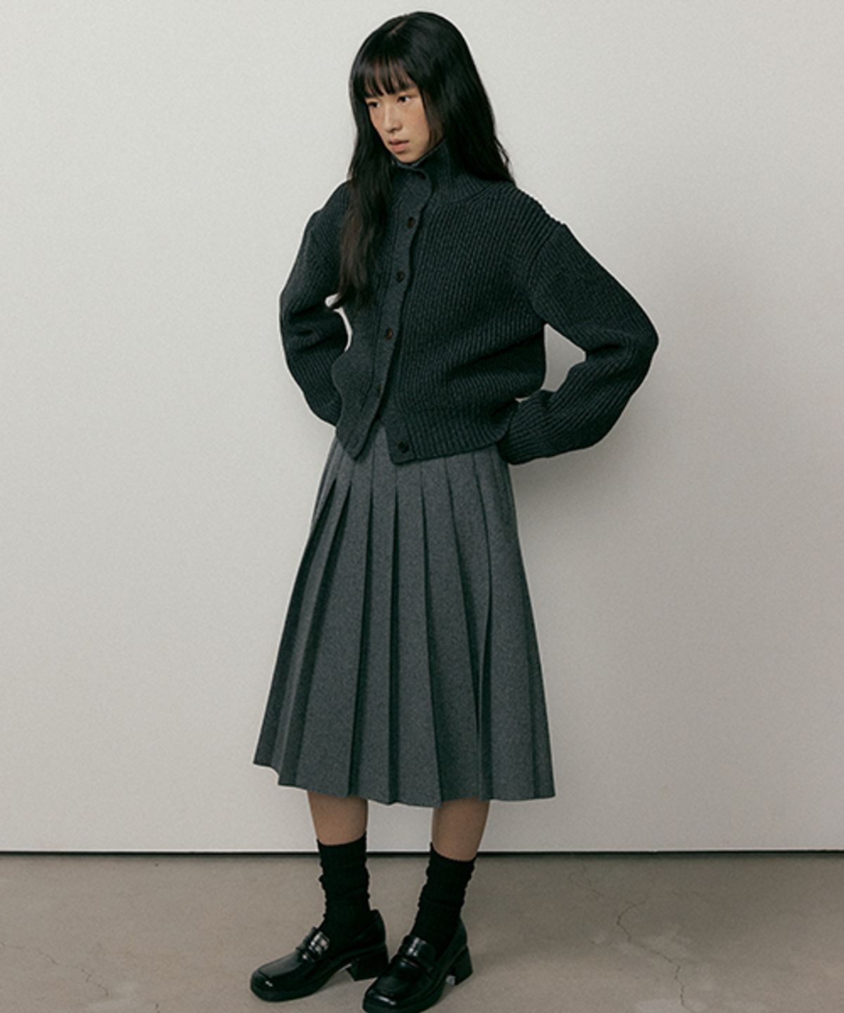 링서울(LINGSEOUL) wool high-neck knit cardigan-charcoal