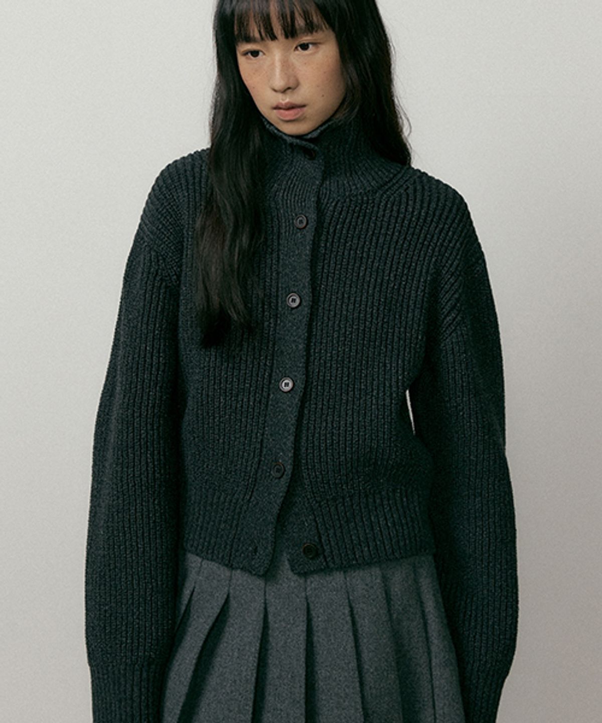 링서울(LINGSEOUL) wool high-neck knit cardigan-charcoal