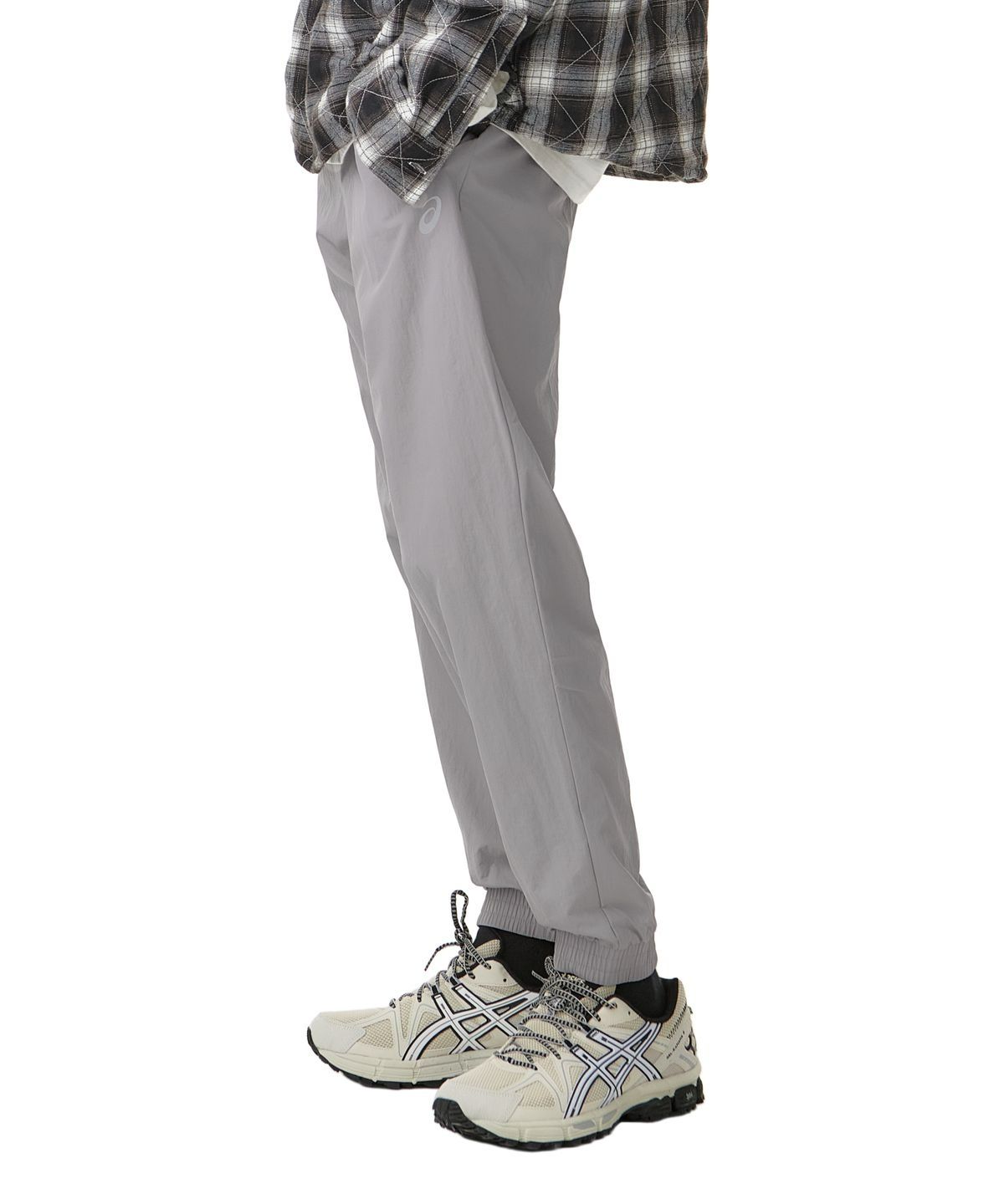 아식스(ASICS) 나일론 팬츠 - 오트밀 / 2033B426-250