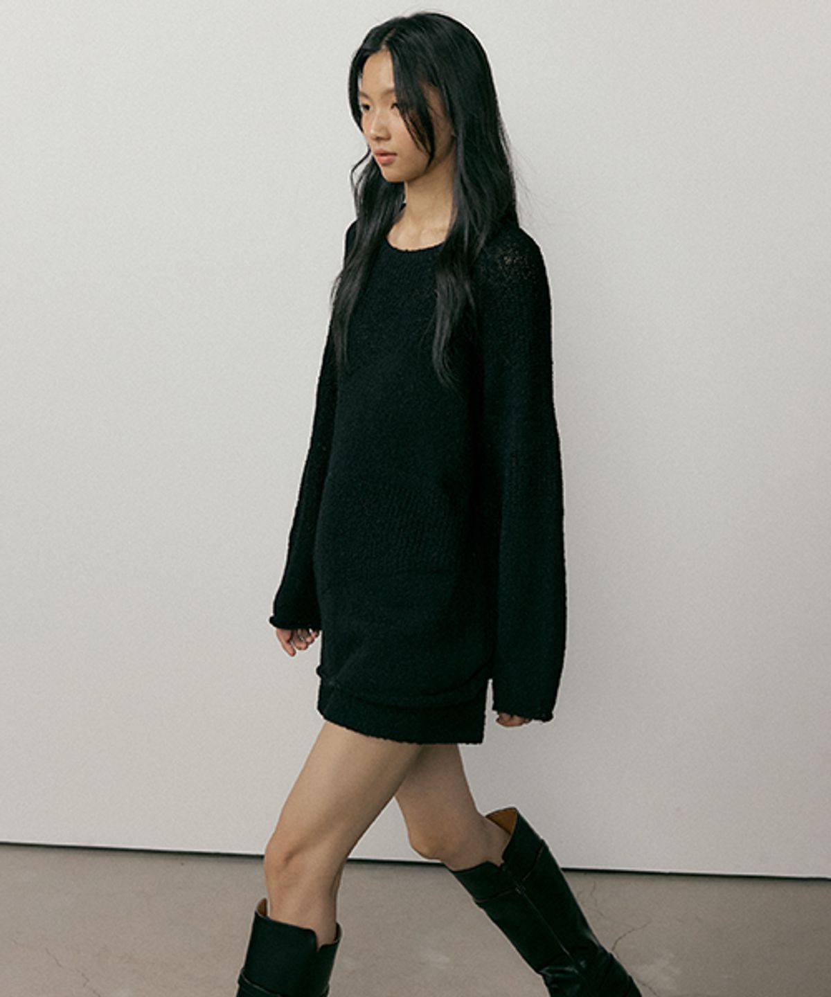 링서울(LINGSEOUL) boucle embossing knit sweater-black