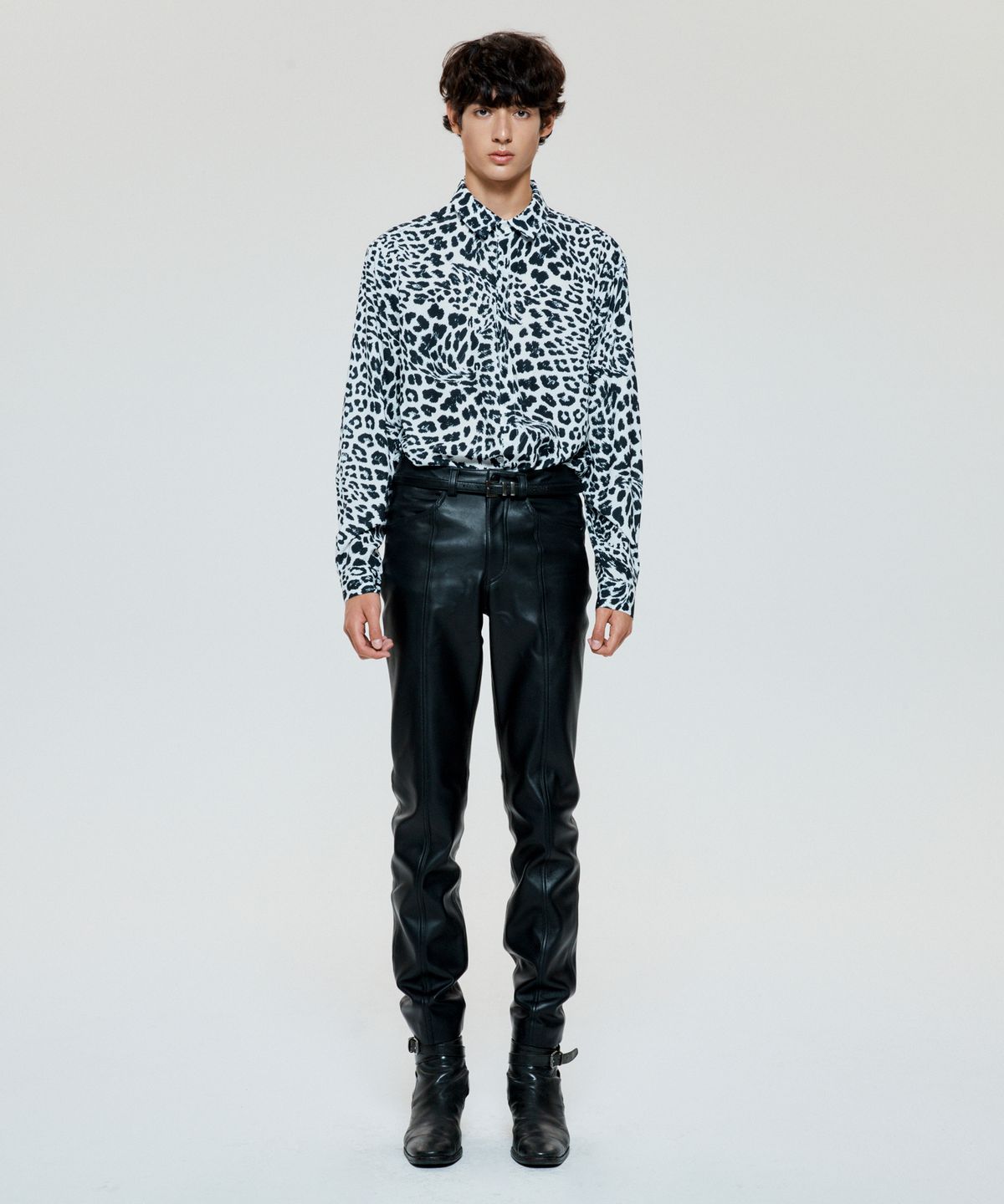 언티지(UNTAGE) 레오파드 프린트 셔츠[White(UNISEX)]_UTS-FS21