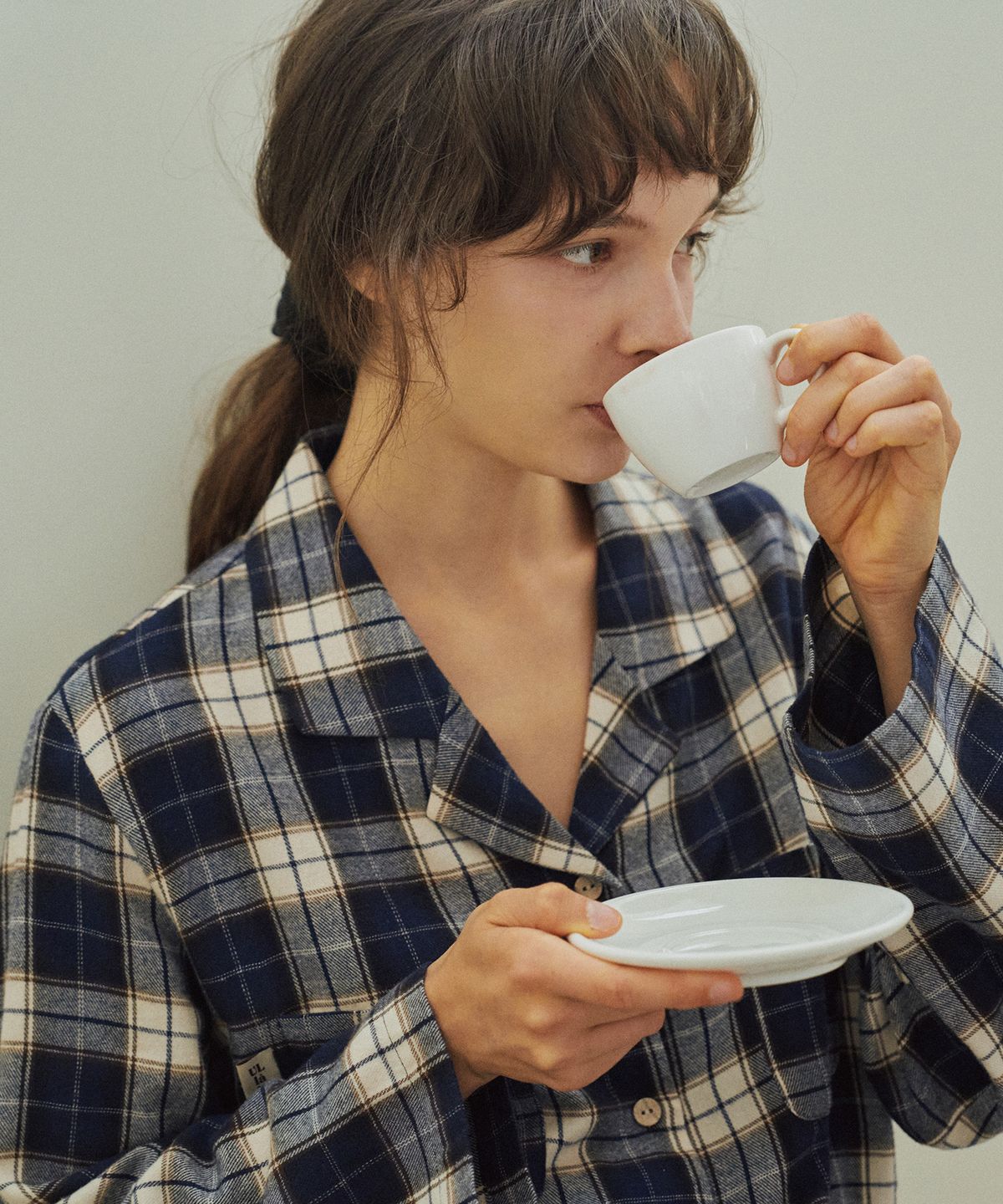울랄라파자마(ULLALA PAJAMAS) 클로저 긴팔 여성페어 네이비 (21수)