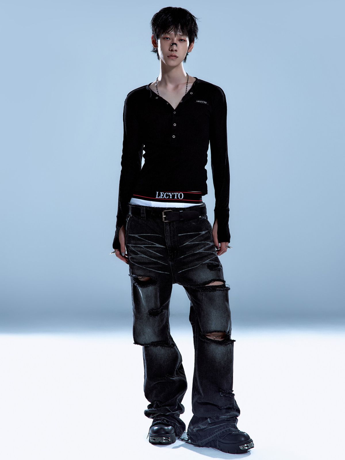 레씨토(LECYTO) Henley Neck Waffle Slim T-shirt_[Black]