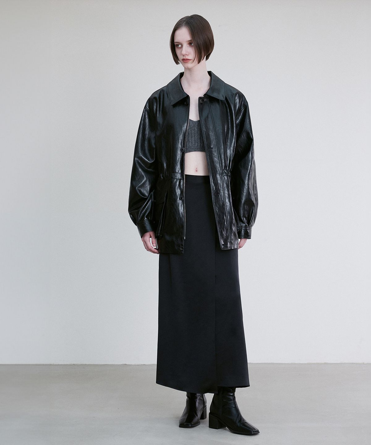 리이(RE RHEE) SILKY WRAP MIDI SKIRT