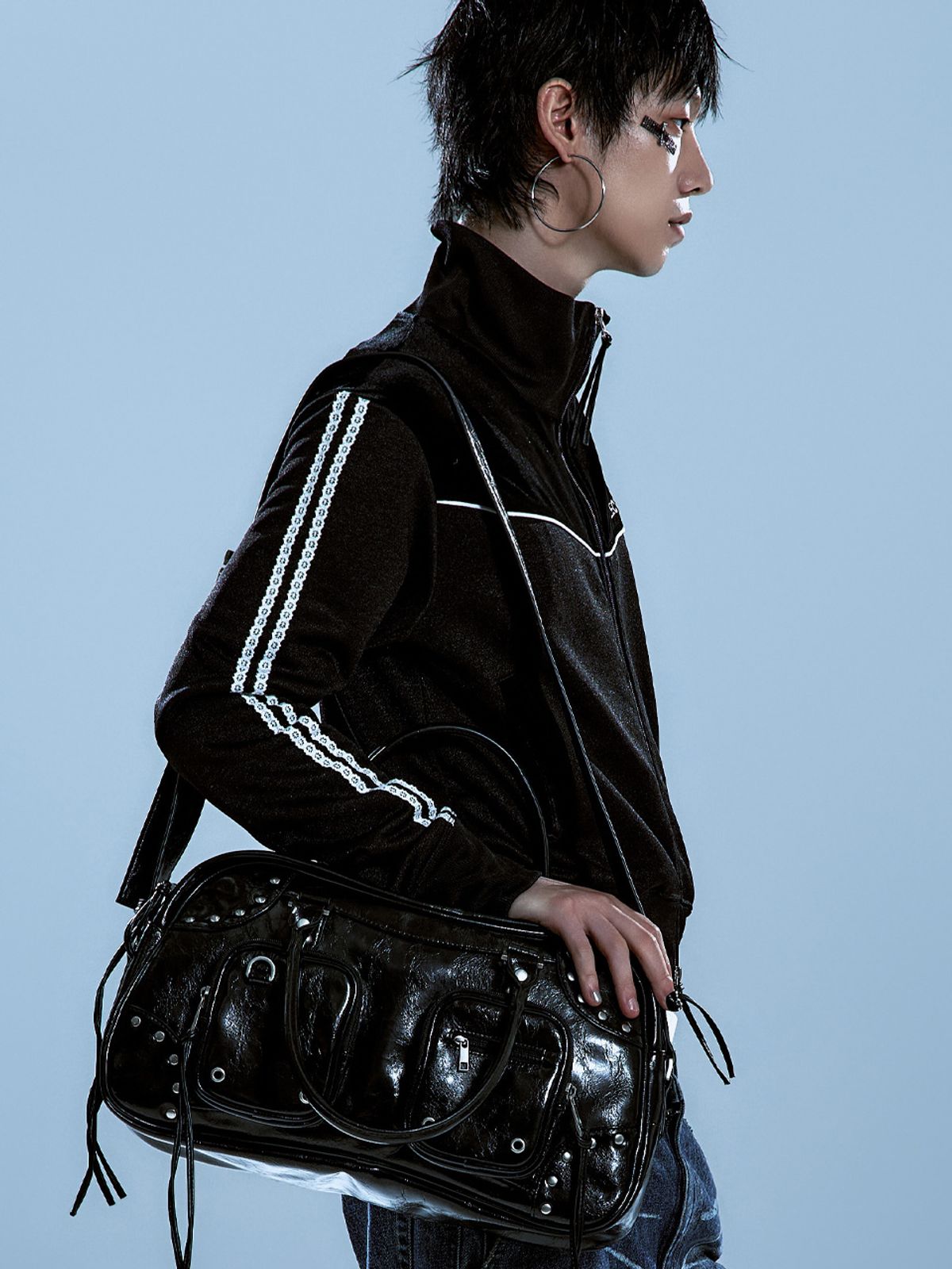 레씨토(LECYTO) Piping Line Track Zip Up Jacket_[Black]