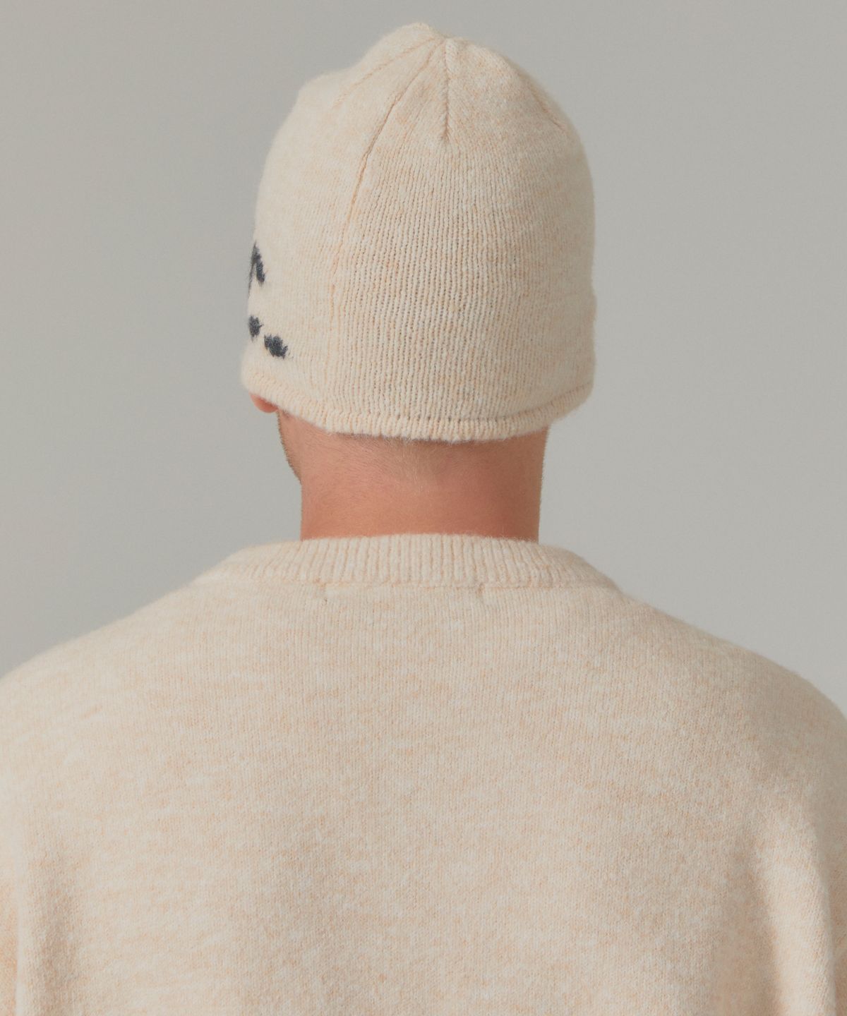 엘엠씨(LMC) GOTHIC NAME KNIT BEANIE cream