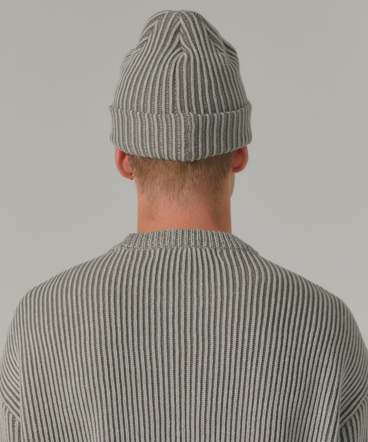 엘엠씨(LMC) MICRO BOX TWO TONE KNIT BEANIE blue