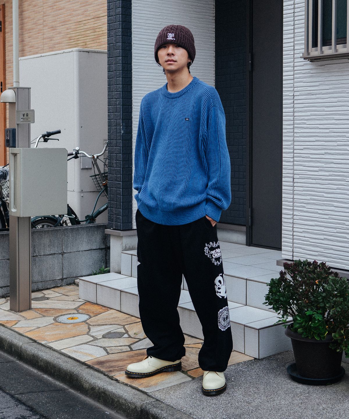엘엠씨(LMC) MICRO BOX TWO TONE KNIT SWEATER blue