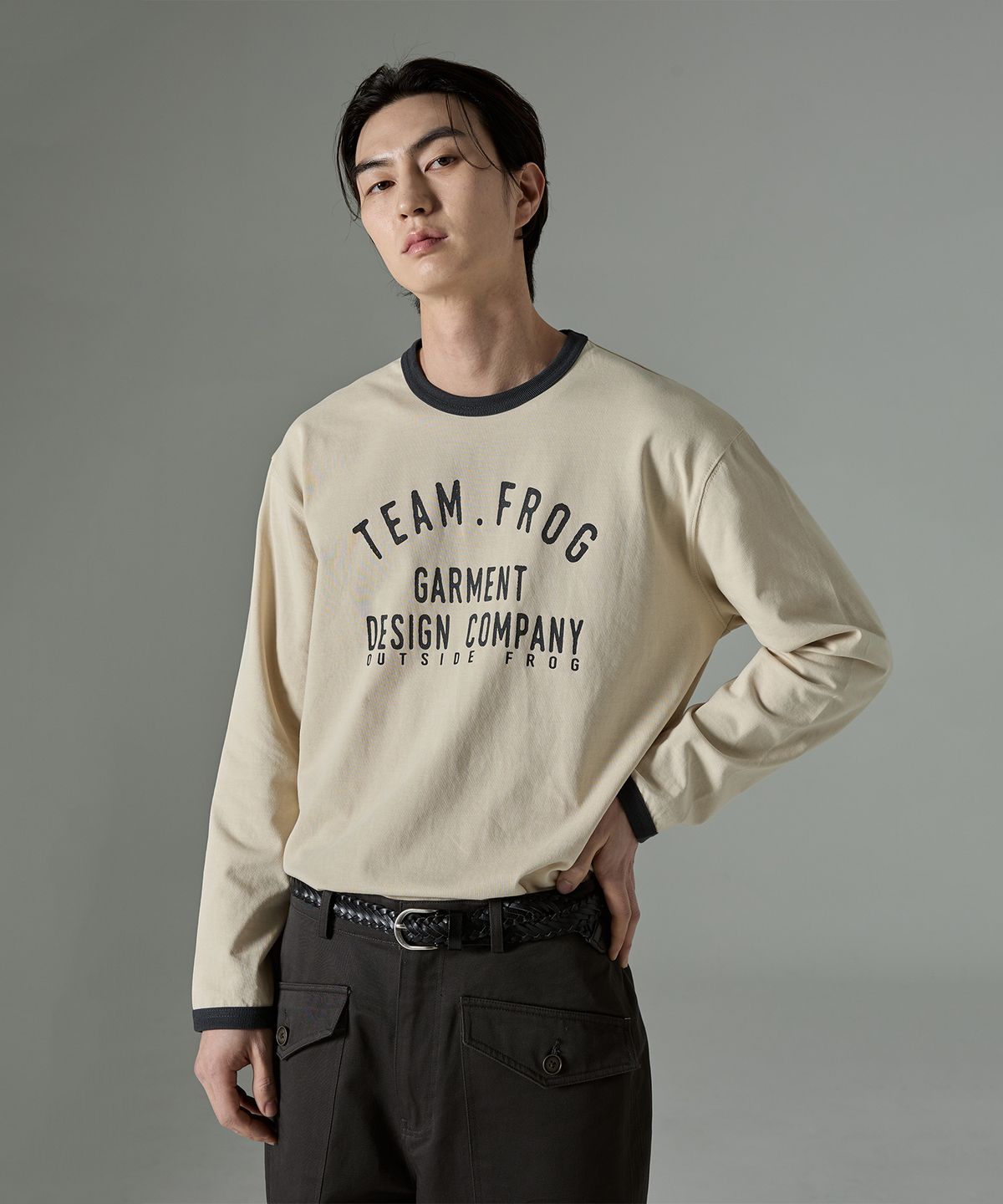 아웃사이드프로그(OUTSIDE FROG) Team.Frog 긴팔 링거티 (크림)
