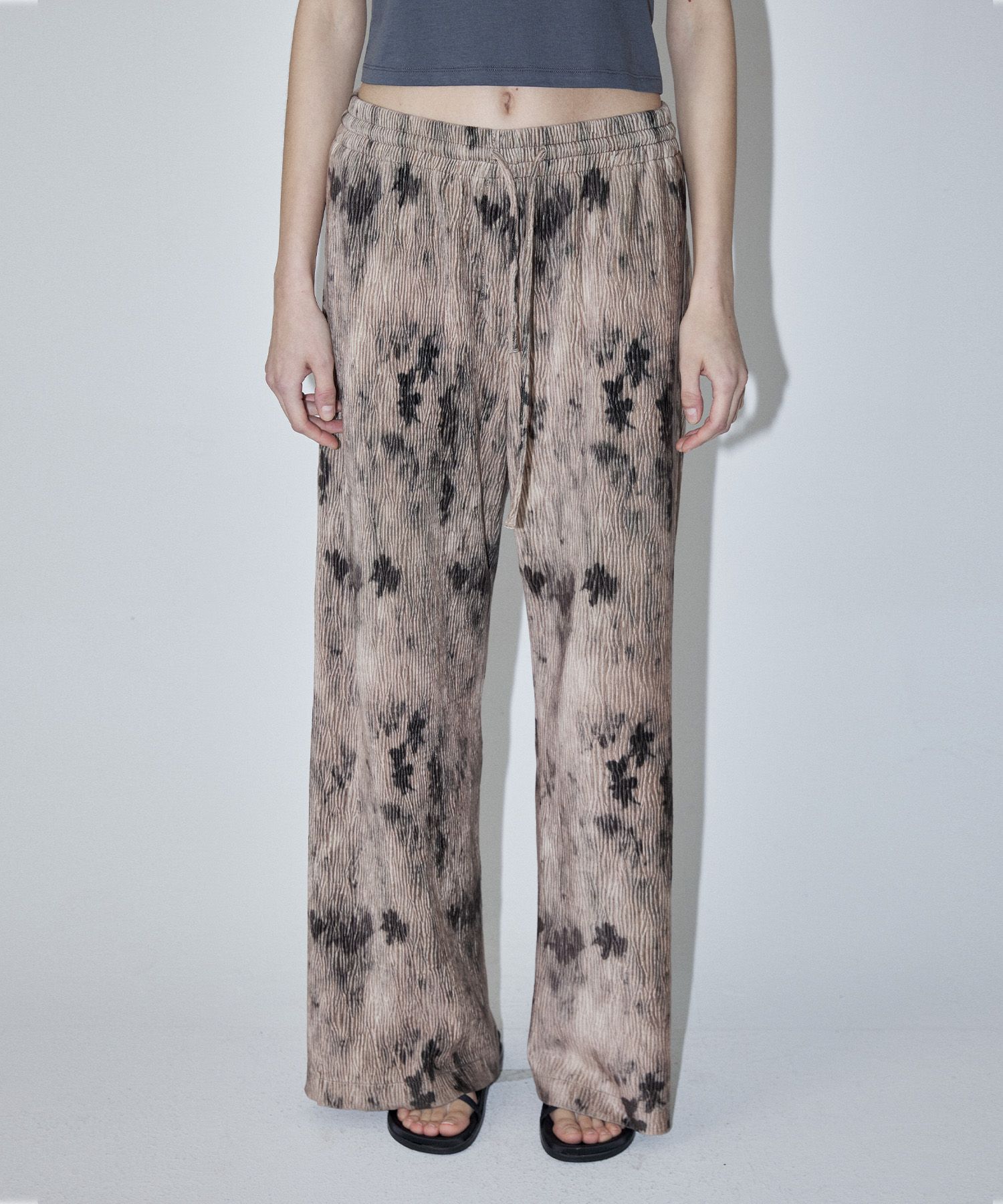 MUSINSA | EN OR SMUDGE VELOUR BANDING PANTS - BEIGE