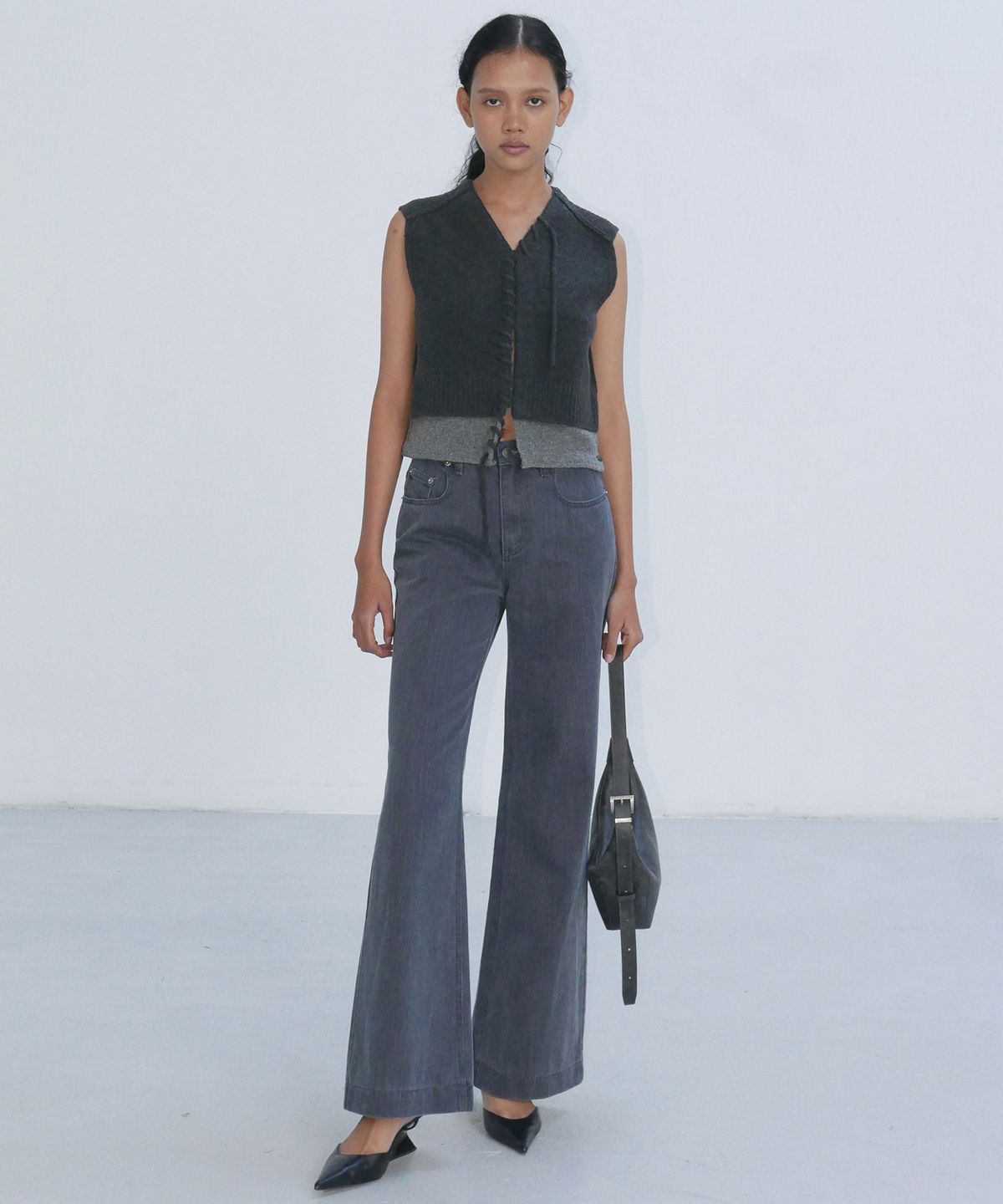 엔오르(EN OR) SUPERFINE MERINO WOOL SEWED VEST - DARK GREY