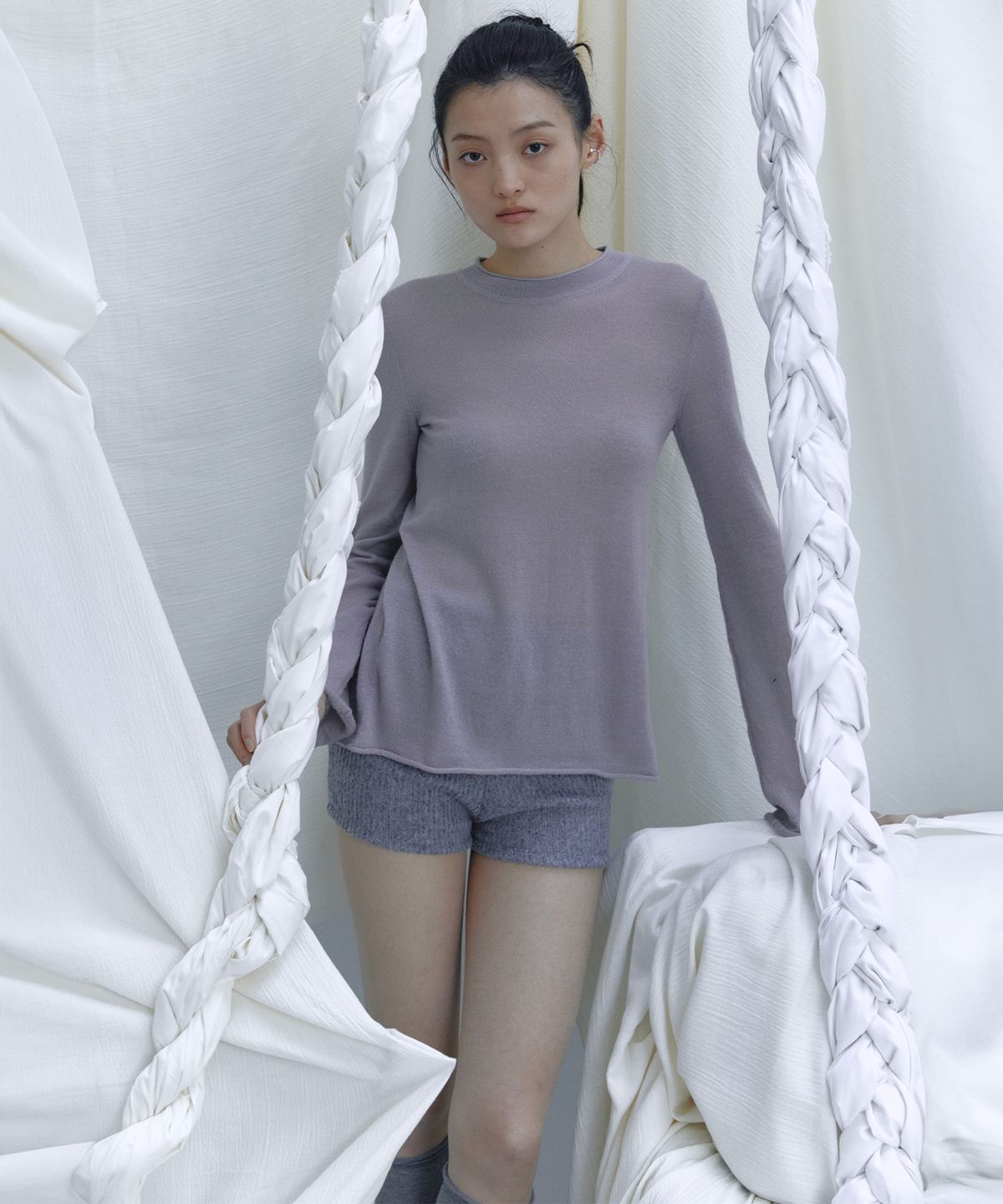 엔오르(EN OR) OPEN BACK BELL SLEEVE KNIT - LAVENDER
