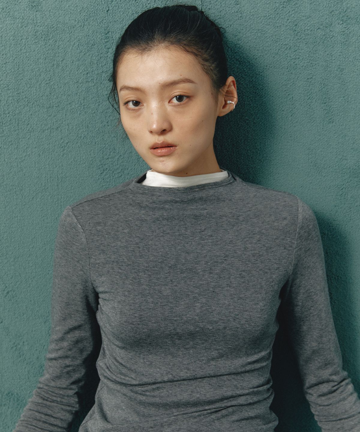 엔오르 스튜디오(ENOR STUDIO) STRETCH RAGLAN T-SHIRTS - DARK GREY
