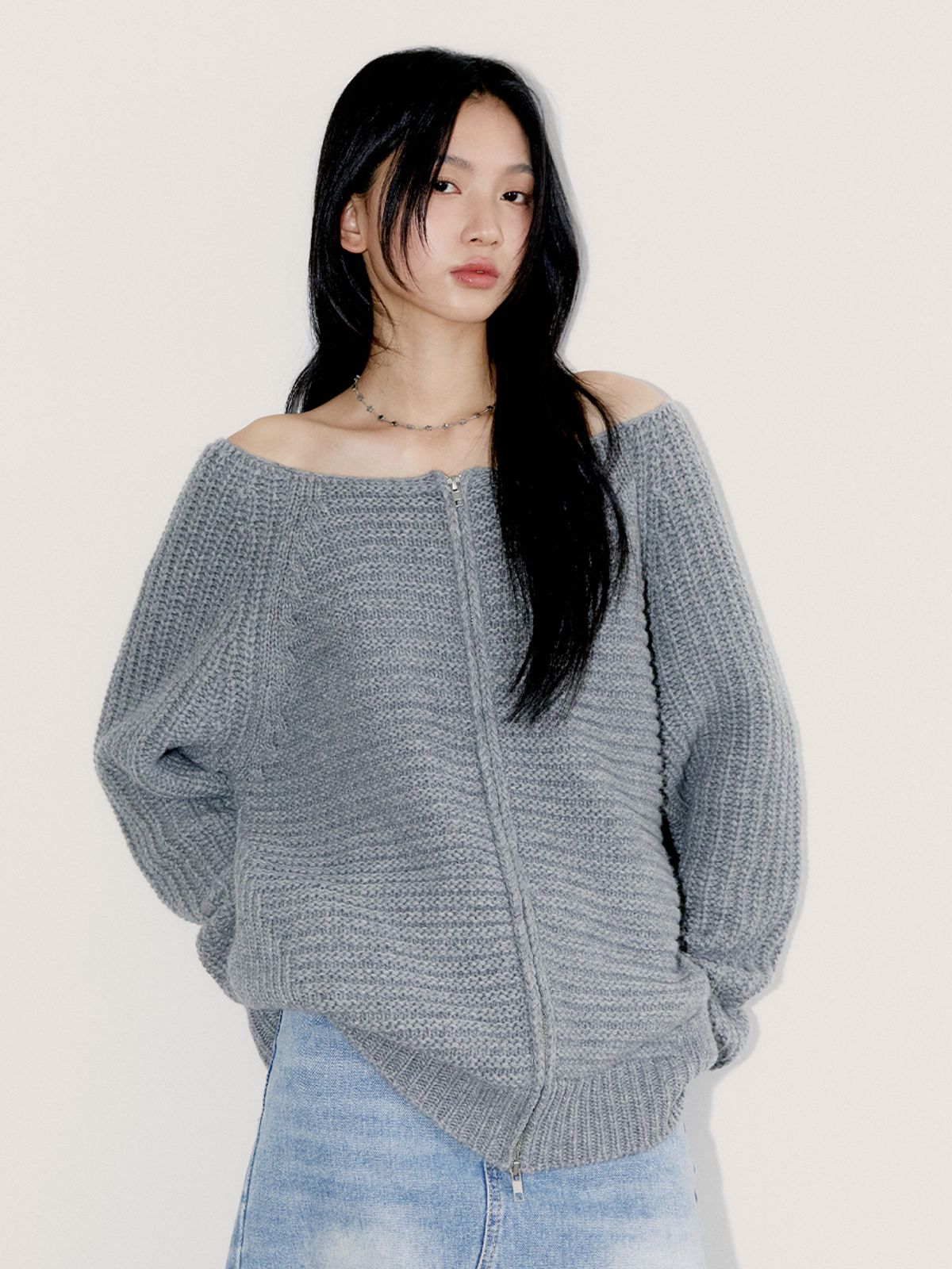 오피쉬(OAFISH) OFF SHOULDER KNIT ZIP-UP, GRAY