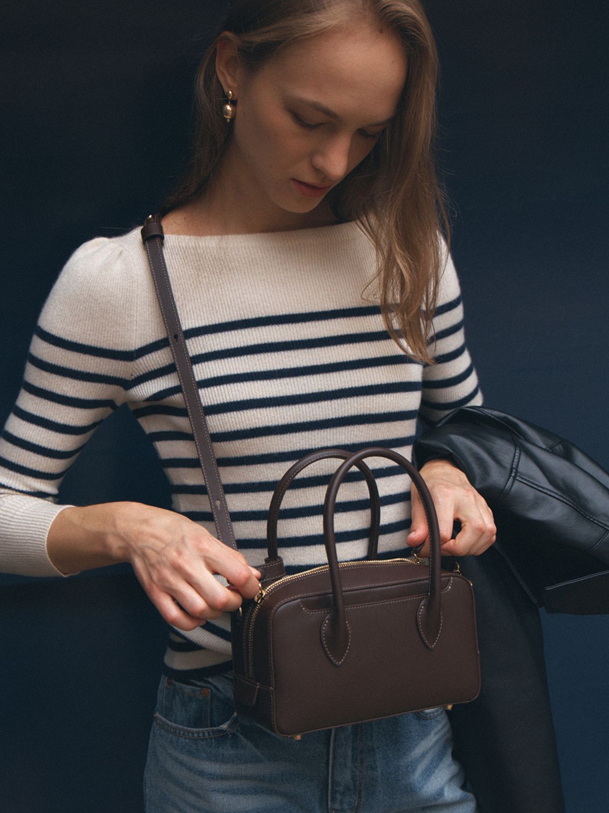 드메리엘(DEMERIEL) Bowling Bag Medium Choco Brown