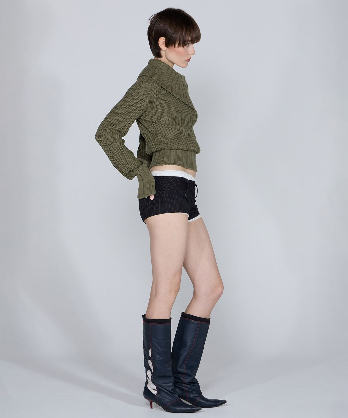 스컬프터(SCULPTOR) Funnel Neck Sweater Khaki