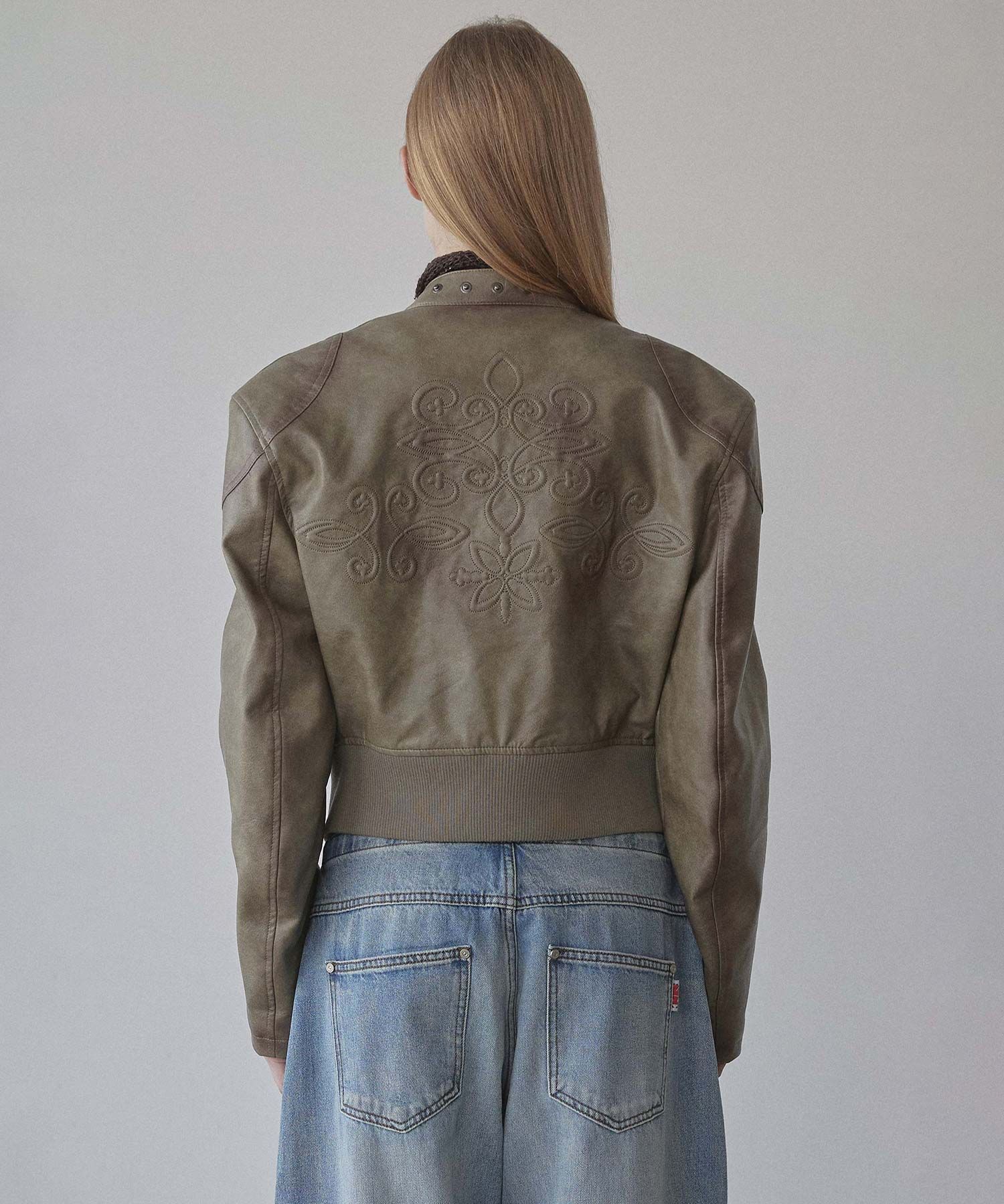 ★SCULPTOR★ Emboss Faux Leather Bomber Ivory SC24A101IV MUSINSA | SCULPTOR Emboss Faux Leather Bomber Ivory