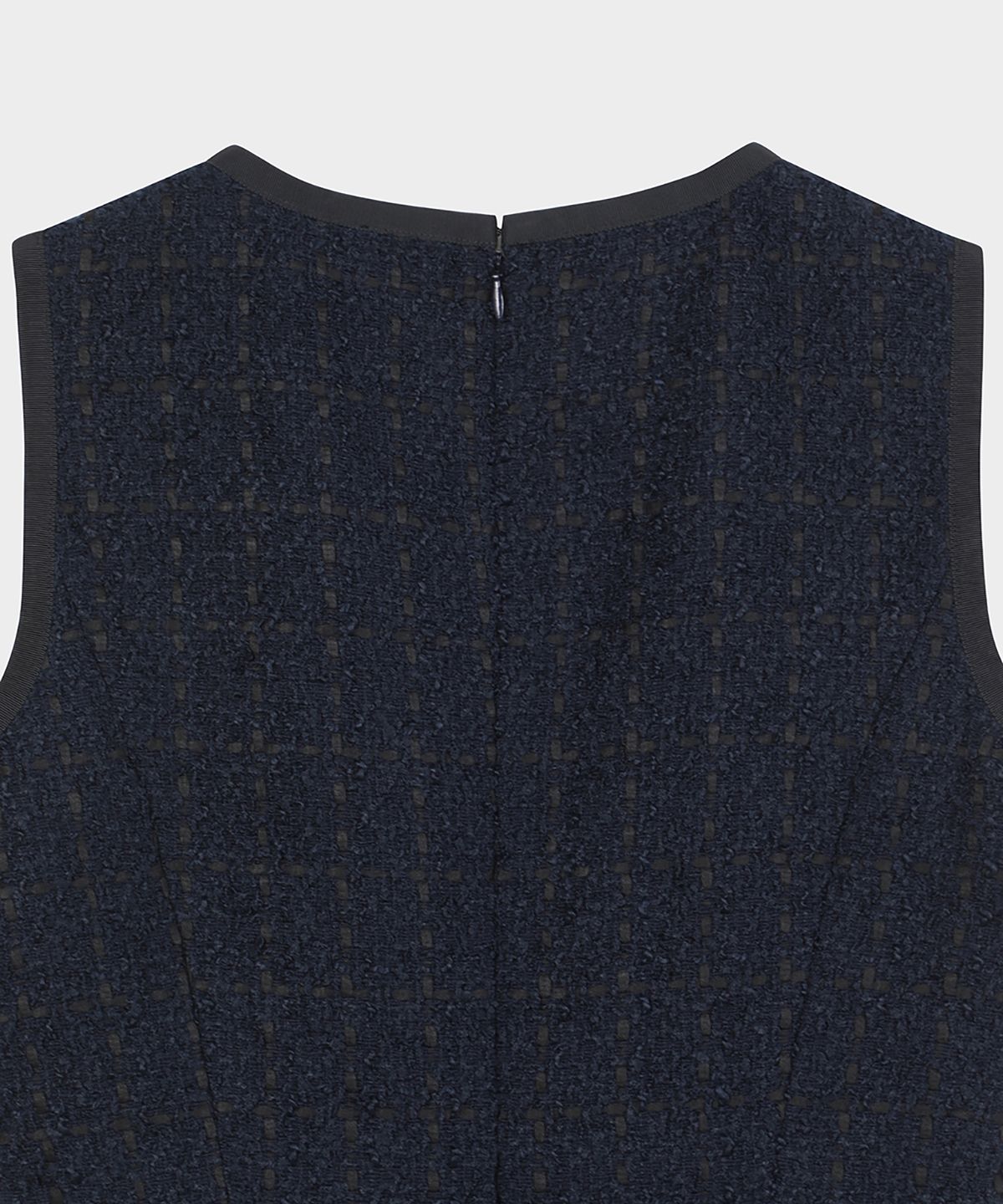 브룩스 브라더스(BROOKS BROTHERS) 부클 슬리브리스 원피스 (네이비) (BBDZWF4150QEF)