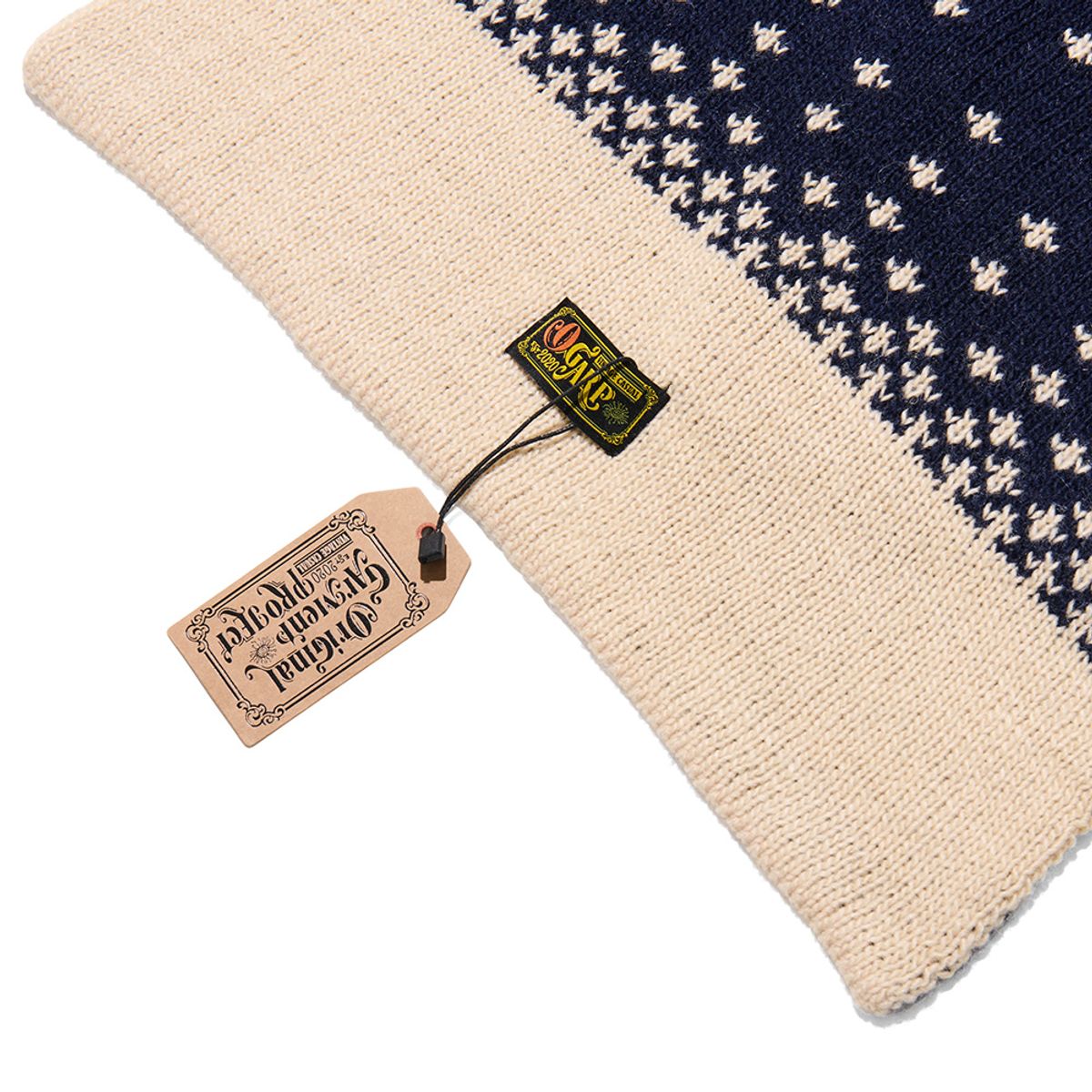 오가프(OGARP) Wolf Cowichan Muffler Navy