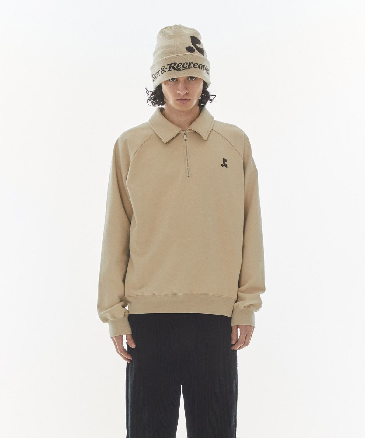 레스트앤레크레이션(REST&RECREATION) COLLAR RAGLAN SWEATSHIRT - BEIGE