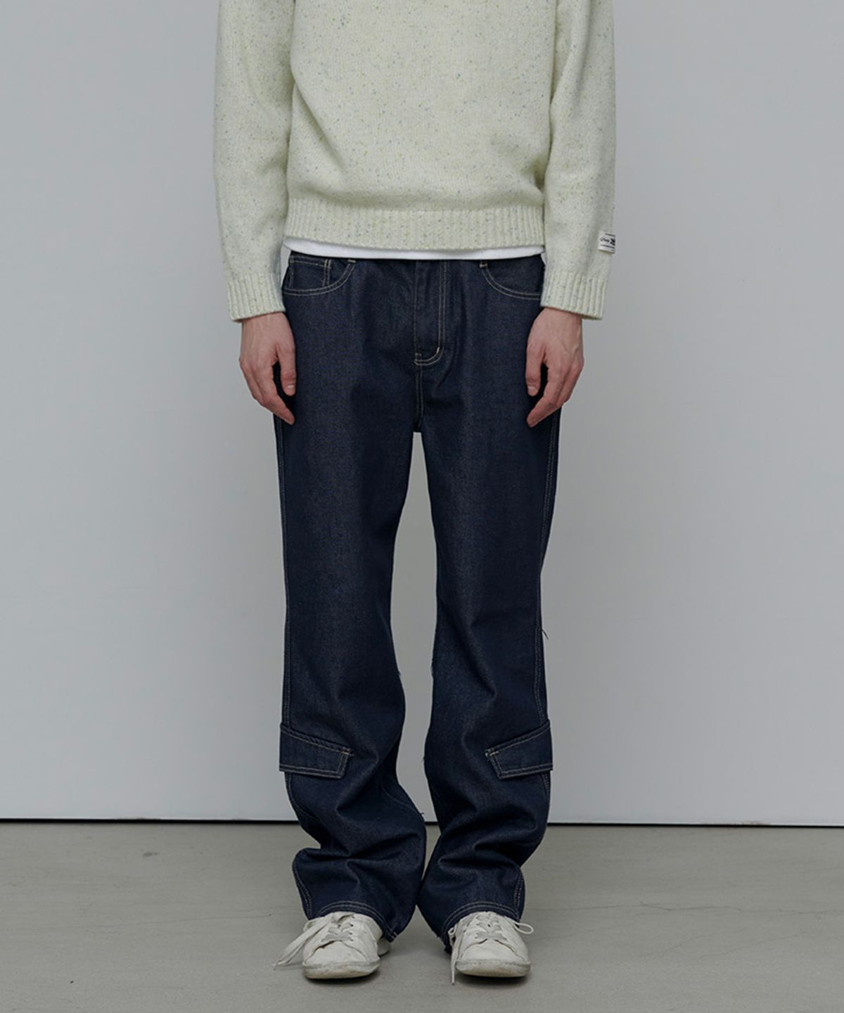 애니타임로릭(ANYTIME LOREAK) CLOVER POCKET PANTS-NAVY