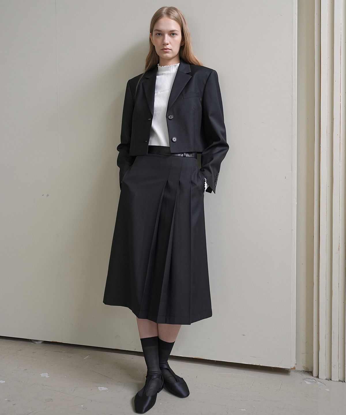 폴앤앨리스(PAUL&ALICE) WOOL CROP JACKET / BLACK