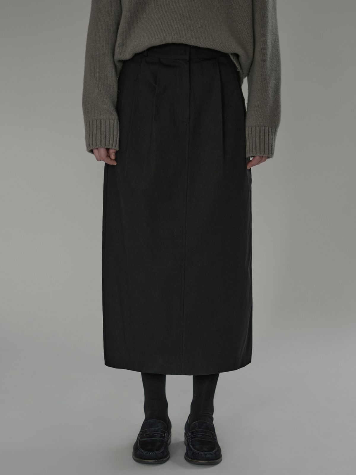 더미튼(THEMITTEN) [3rd] Cotton H-line skirt (black)