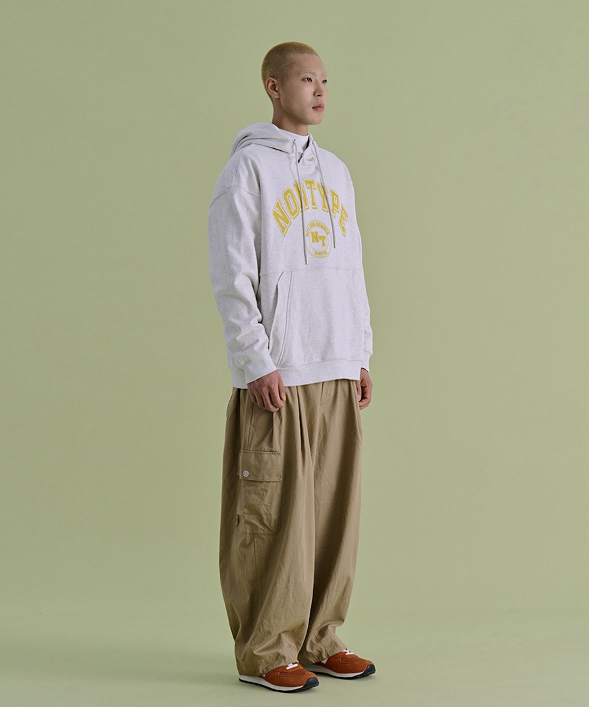 논타입(NONTYPE) SCHOOL SYMBOL HOODY (BEIGE)