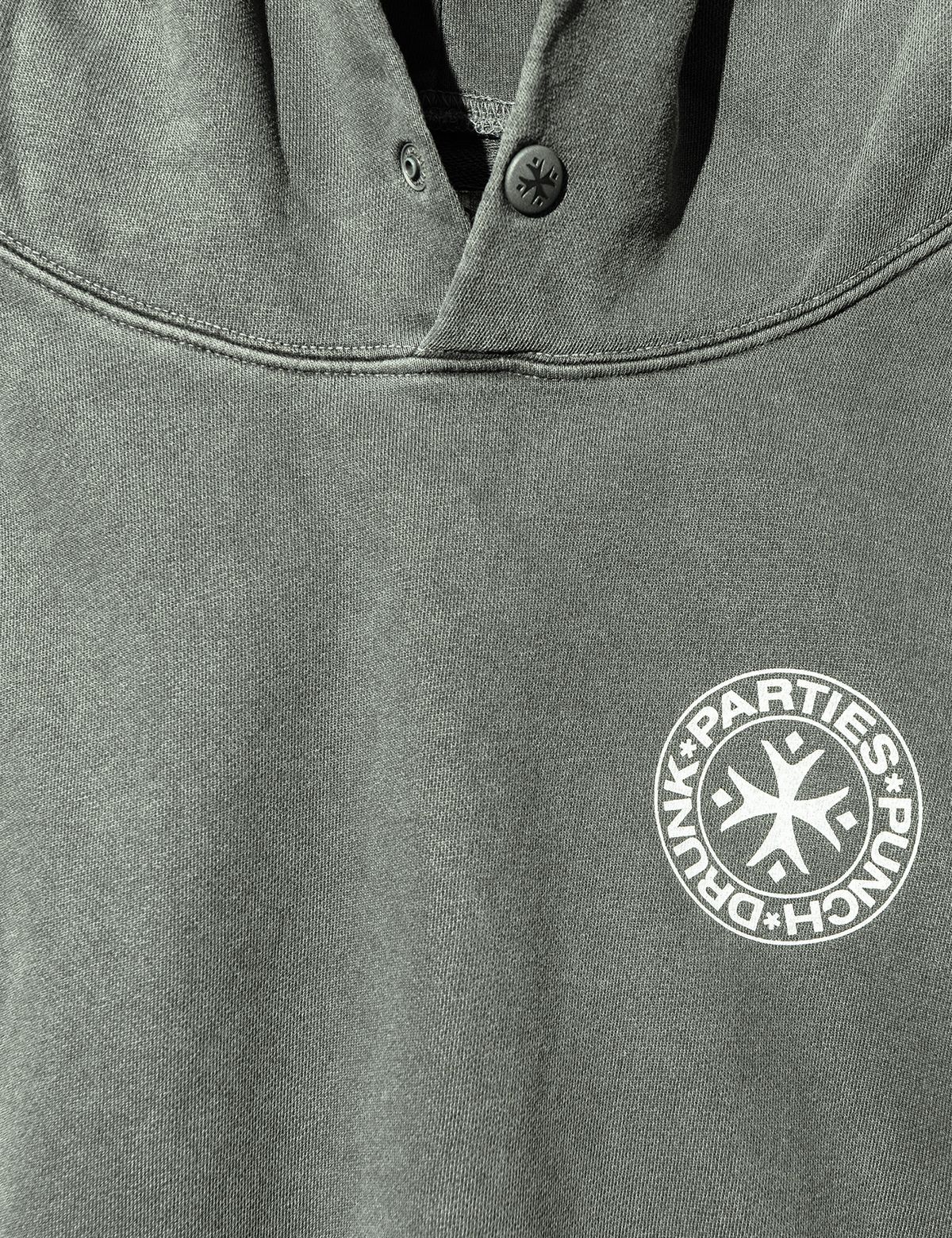 펀치드렁크파티즈(PUNCH DRUNK PARTIES) Circle Logo Garment Dyed Hoodie (KHAKI)