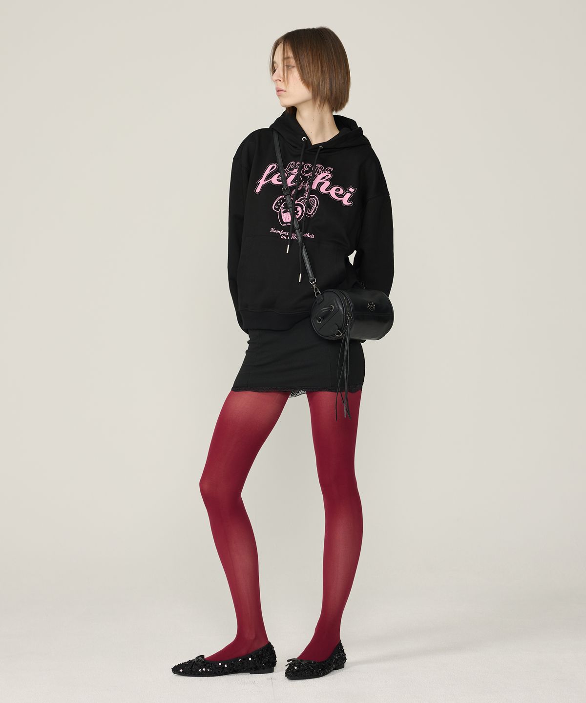 페이헤이(FEIHEI) LOVE’S HANDCUFFS HOODIE BLACK
