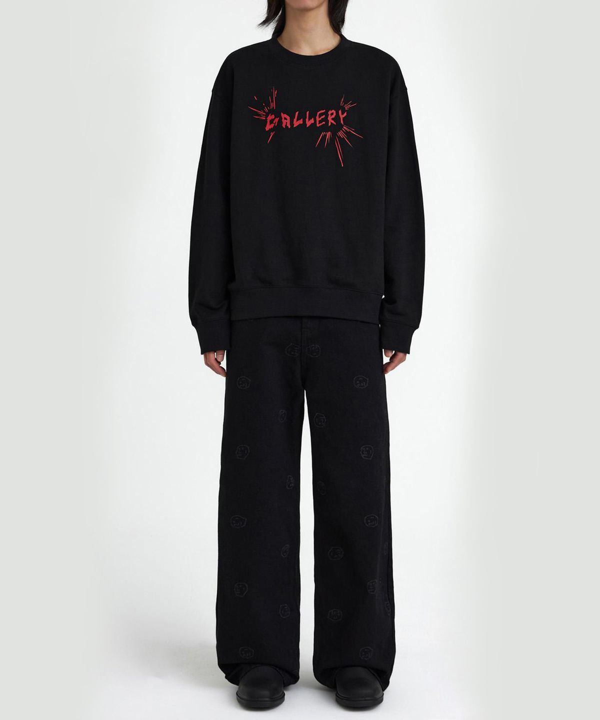 1011갤러리(1011 GALLERY) Gallery Bomb Graphic Sweatshirt