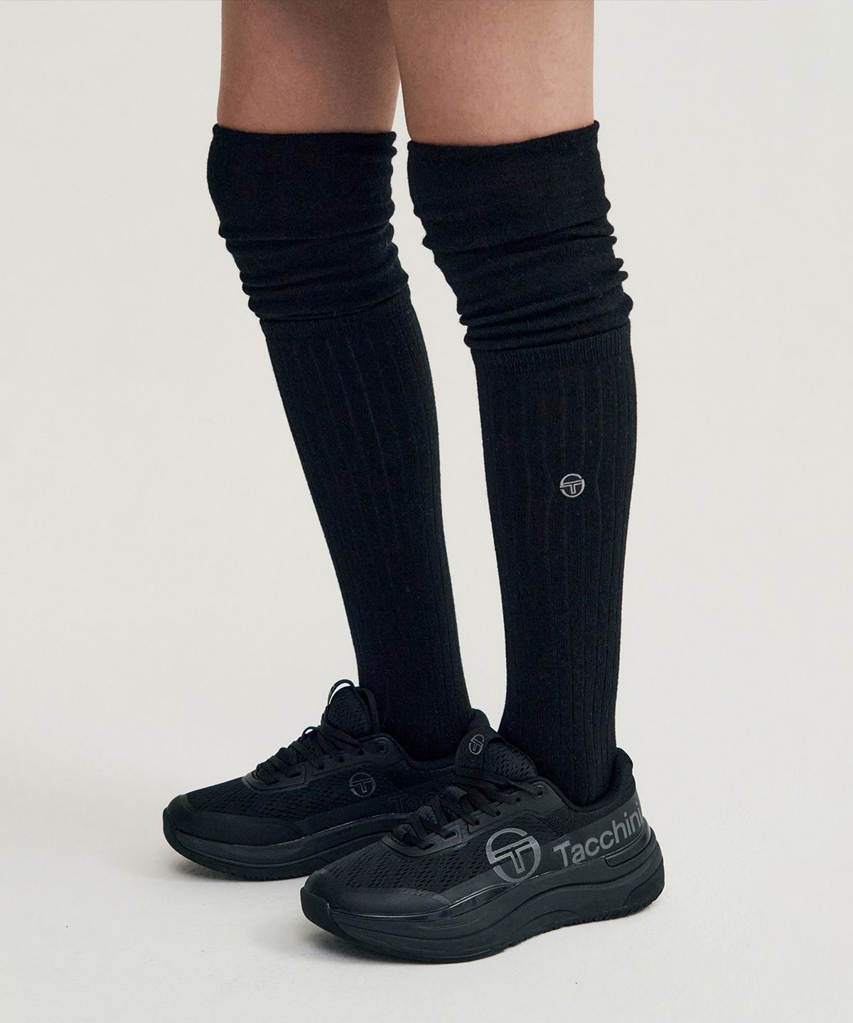 세르지오 타키니(SERGIO TACCHINI) W 셔링 오버 니삭스 (Black)