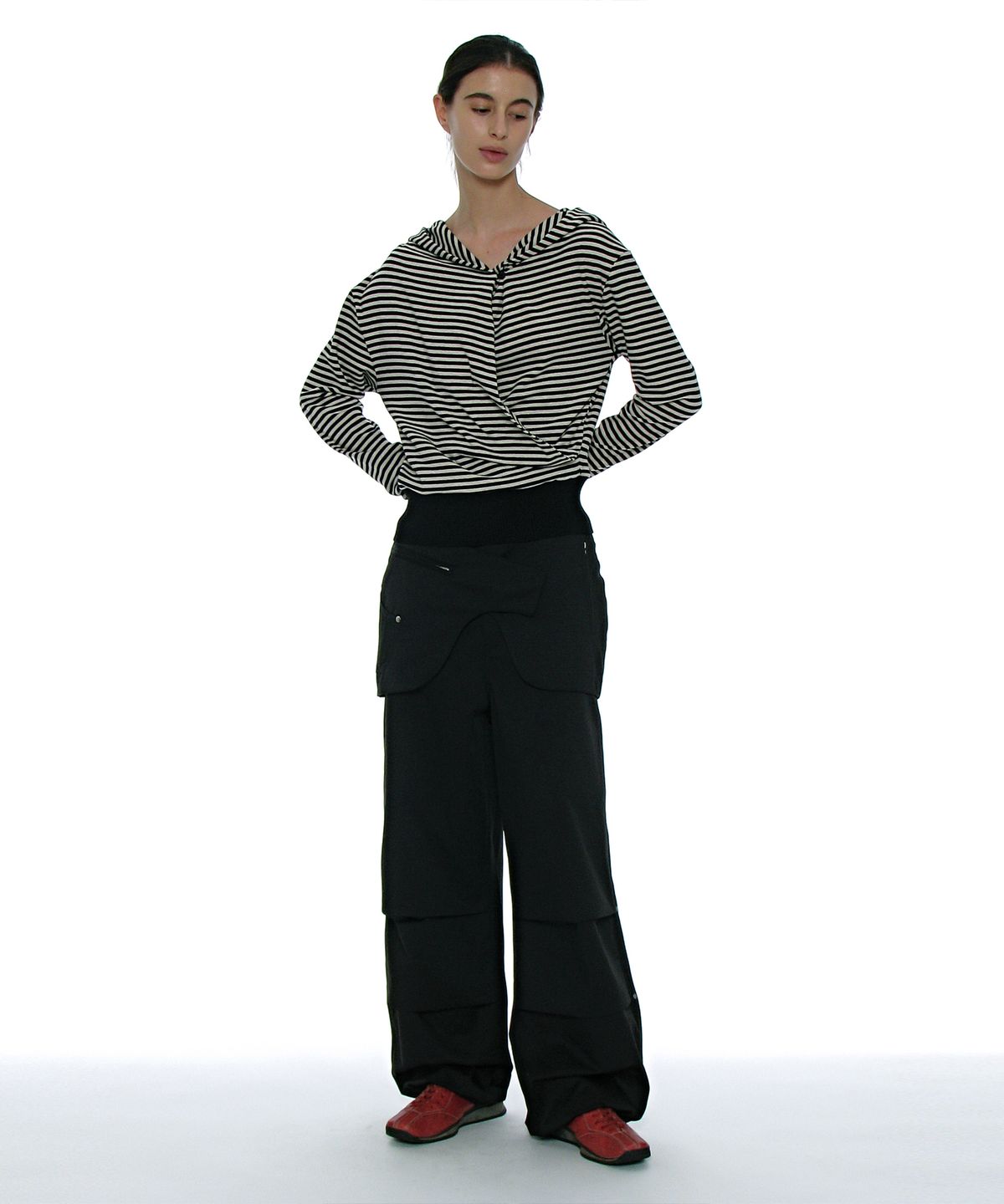 파르티멘토 우먼(PARTIMENTO WOMEN) 2WAY 벨티드 레이어드 파라슈트 팬츠_블랙