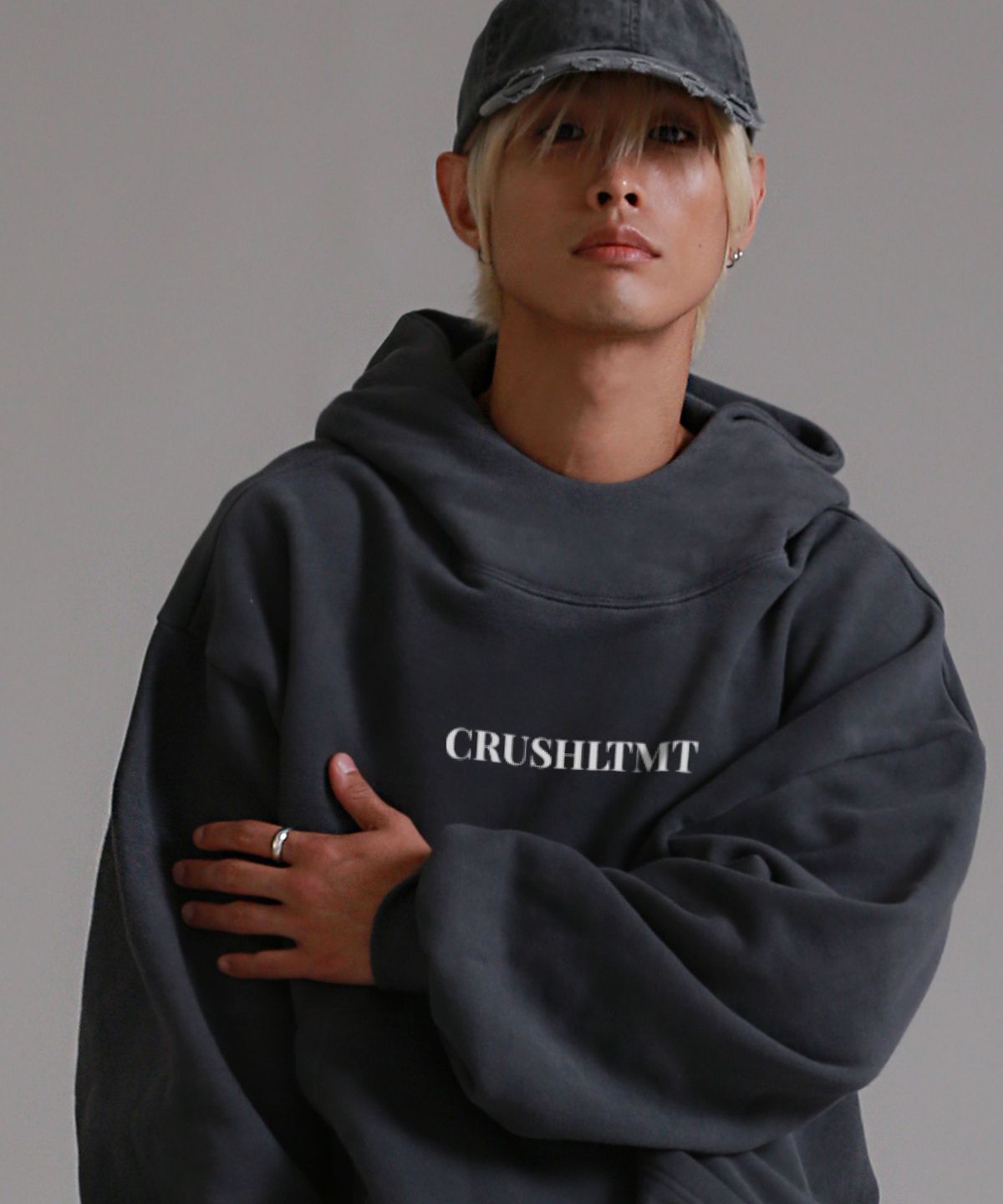 라이크더모스트(LIKE THE MOST) 크러쉬 피치스킨 오버 후디_3colors
