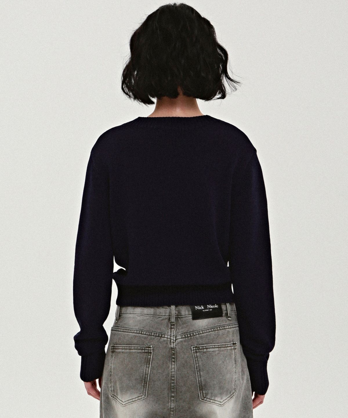 닉앤니콜(NICK&NICOLE) NICOLE LETTERING JAQUARD KNIT_NAVY