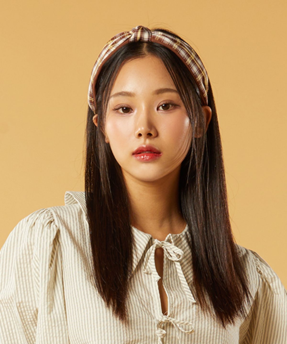 콜릿(KOLEAT) 반다나 프레피 체크 헤어밴드 머리띠 [BROWN]
