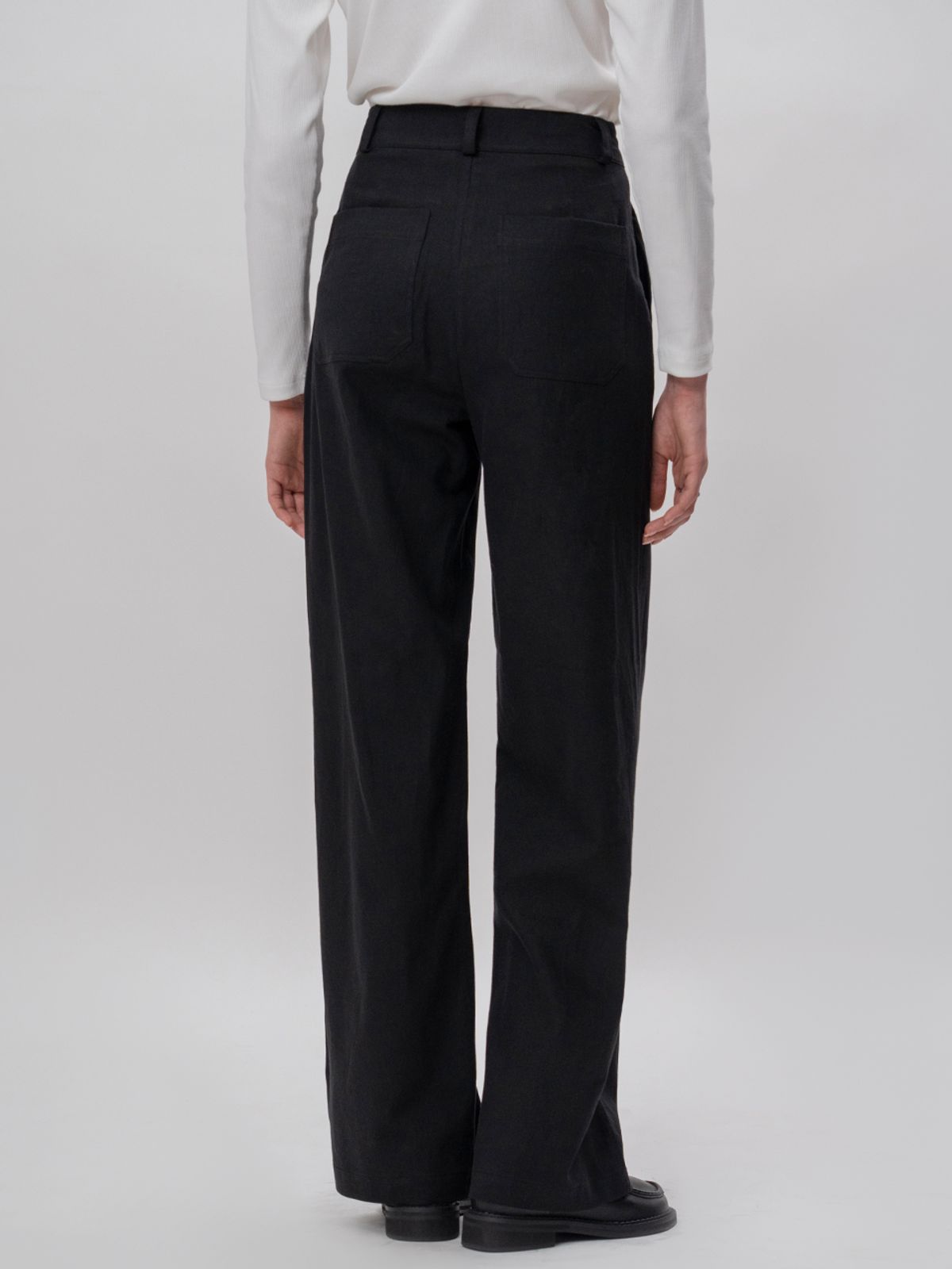 더미튼(THEMITTEN) Bark linen pants (black)
